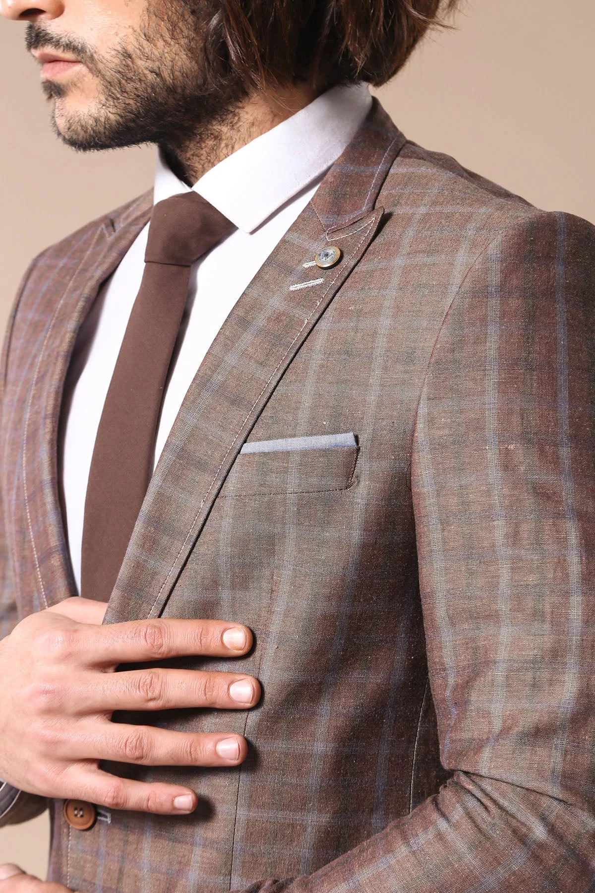 Single Button Pointed Collar Plaid Brown Jacket-Wessi sold by Wessi product image thumbnail 2