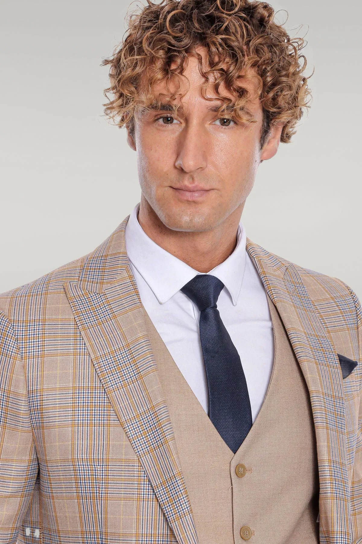 Checked Slim Fit Beige Men Suit - Wessi sold by Wessi product image thumbnail 3