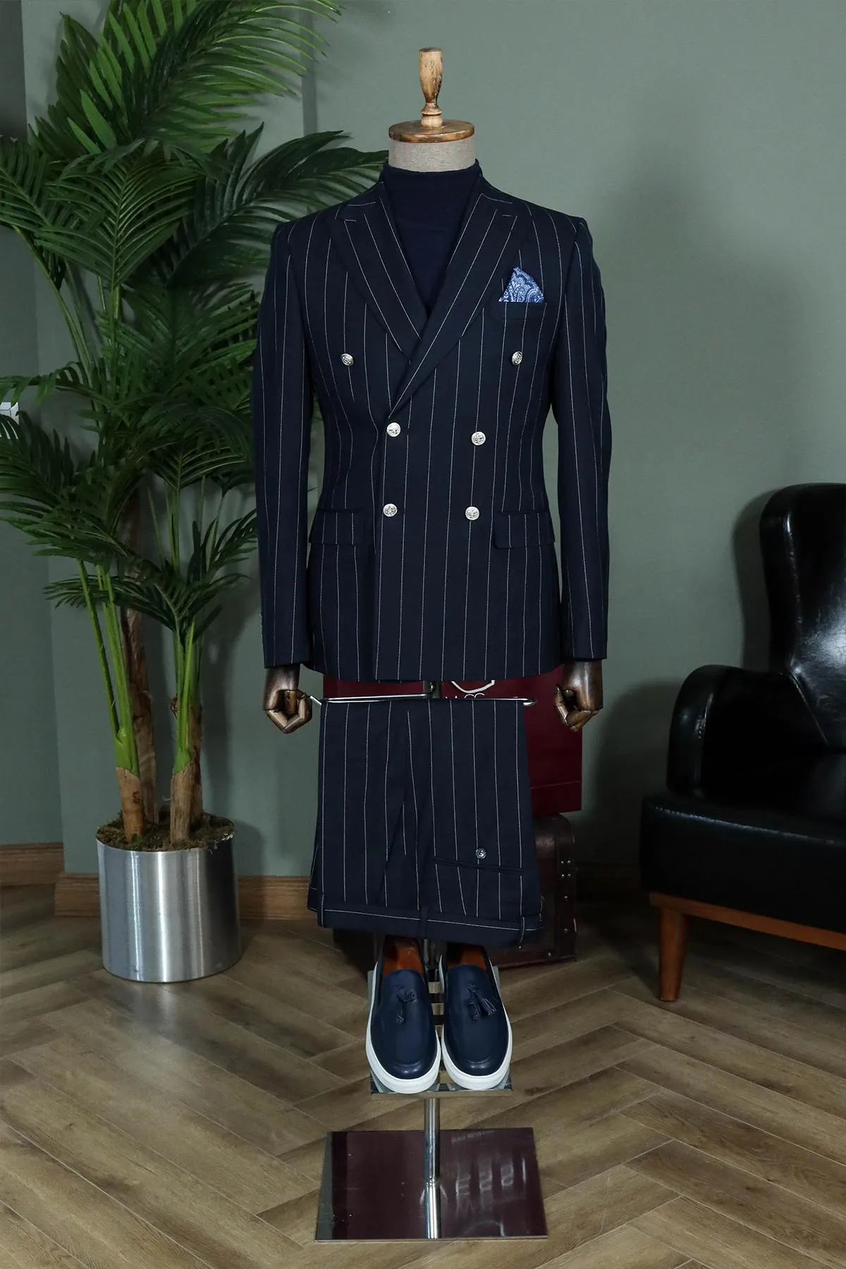 Pinstripe Double-Breasted Men Navy Blue Suit - Wessi sold by Wessi