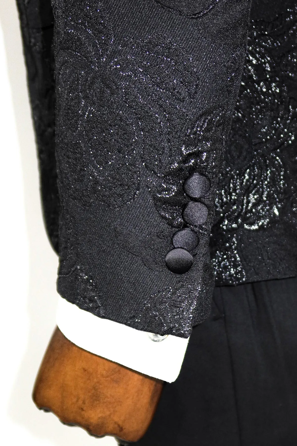 Floral Patterned Peak Lapel Black Tuxedo Blazer - Wessi sold by Wessi product image thumbnail 4