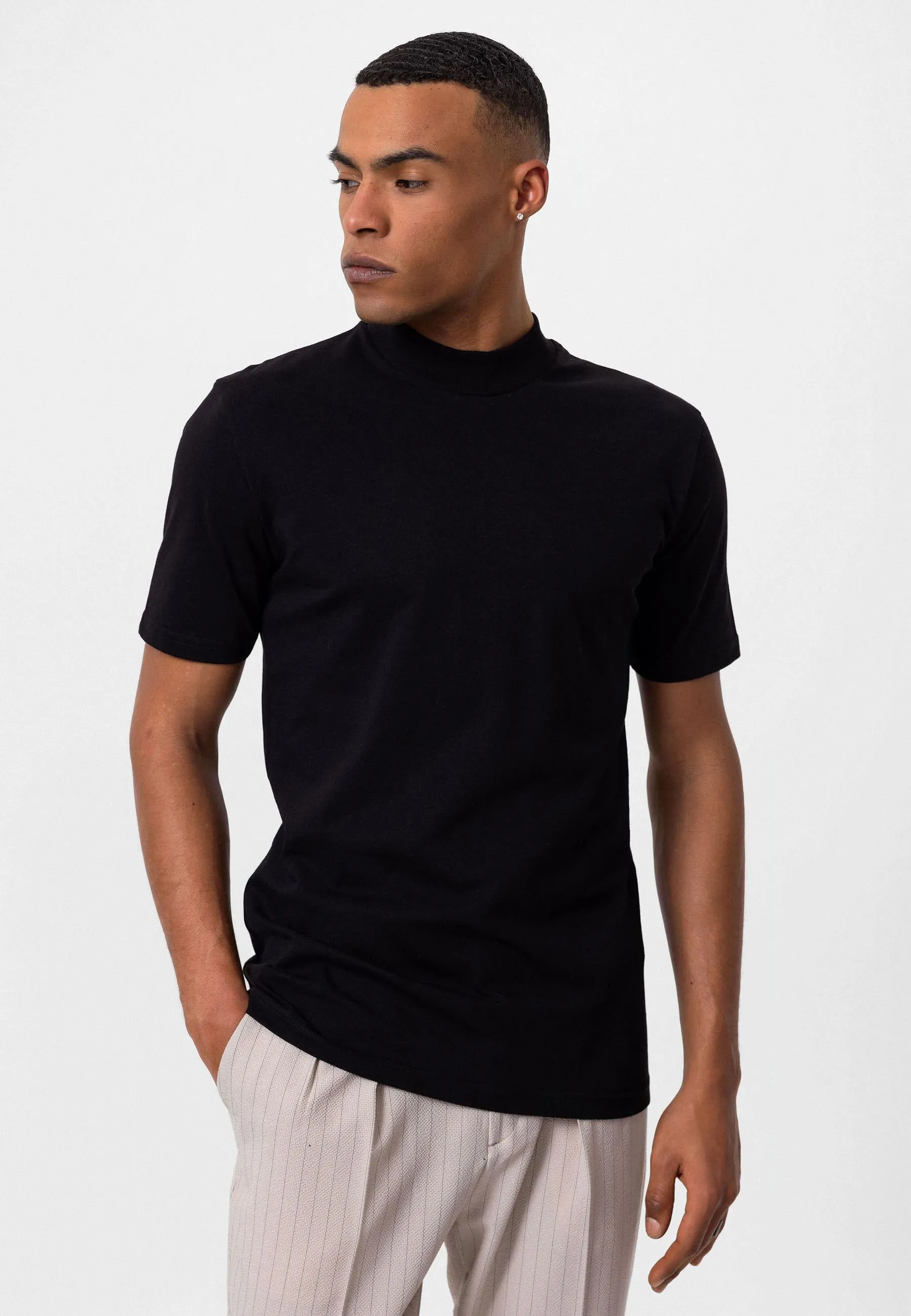 Men's Black Slim Fit Basic T-Shirt - Wessi sold by Wessi product image thumbnail 4