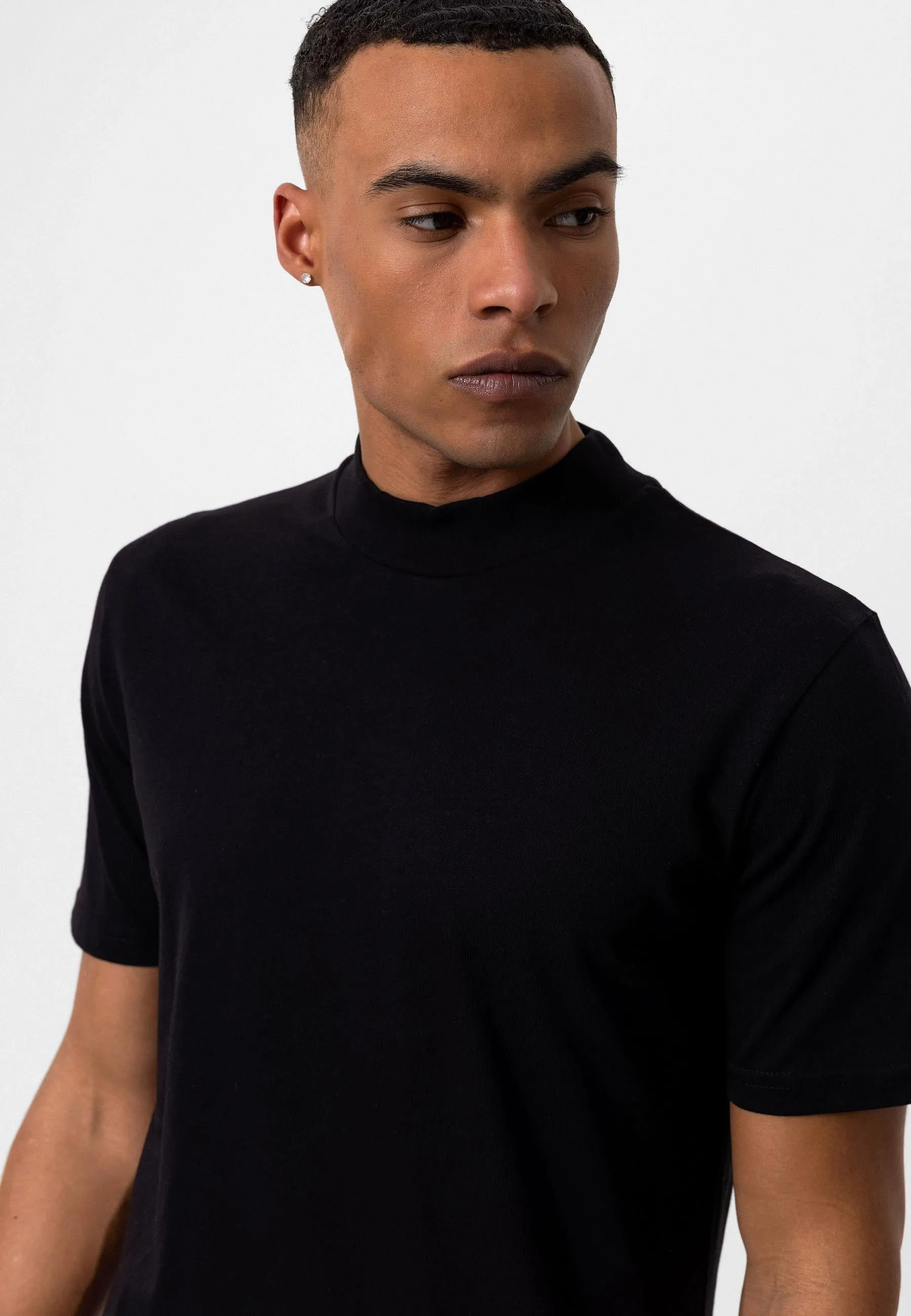 Men's Black Slim Fit Basic T-Shirt - Wessi sold by Wessi product image thumbnail 5