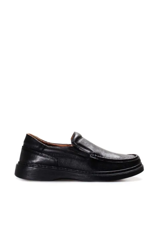 Men's Black Leather Slip-On Loafers with Stitched Detailing and Cushioned Sole - Wessi sold by Wessi