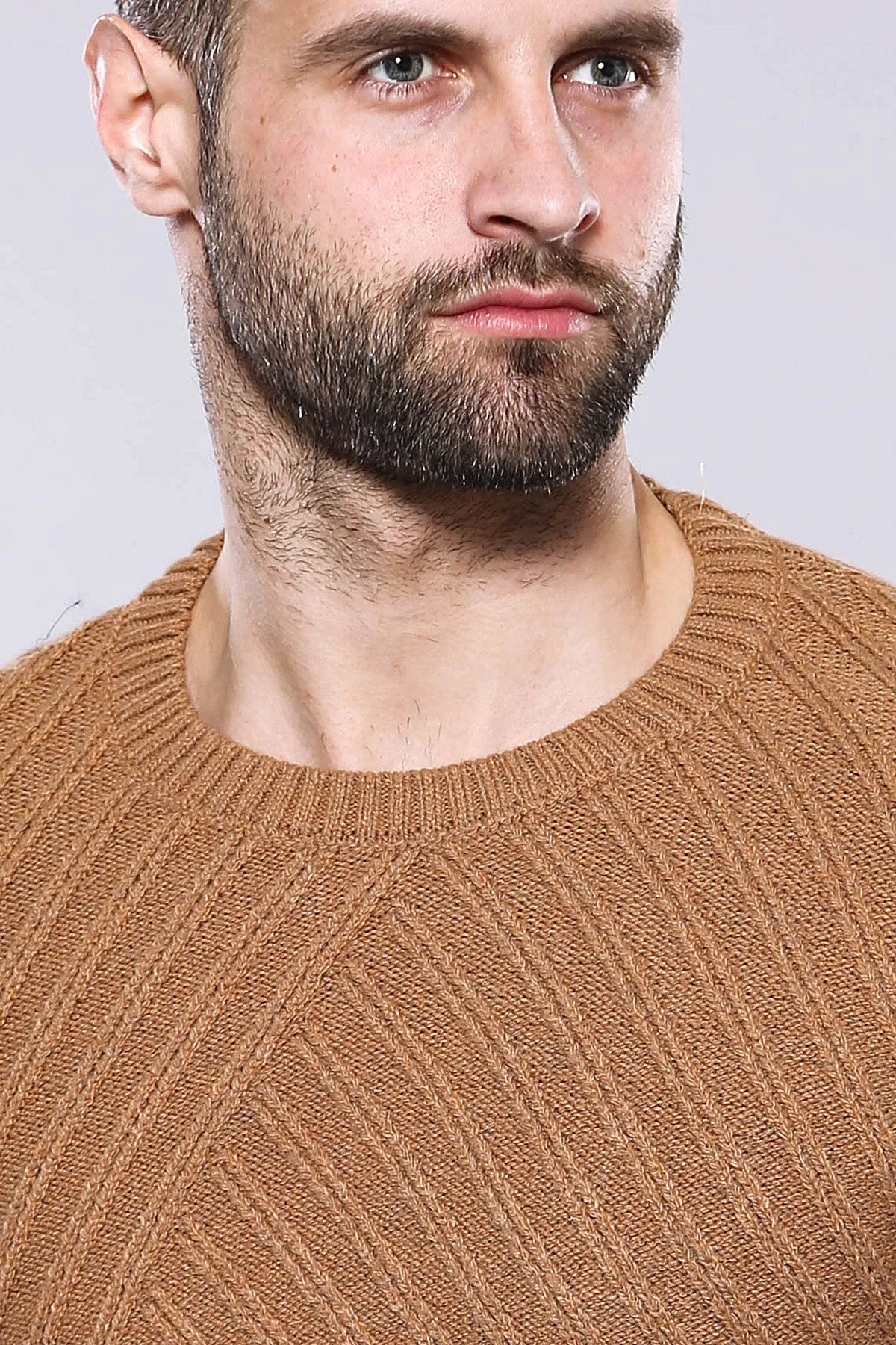 Patterned Circle Neck Tawny Sweater | Wessi sold by Wessi product image thumbnail 2