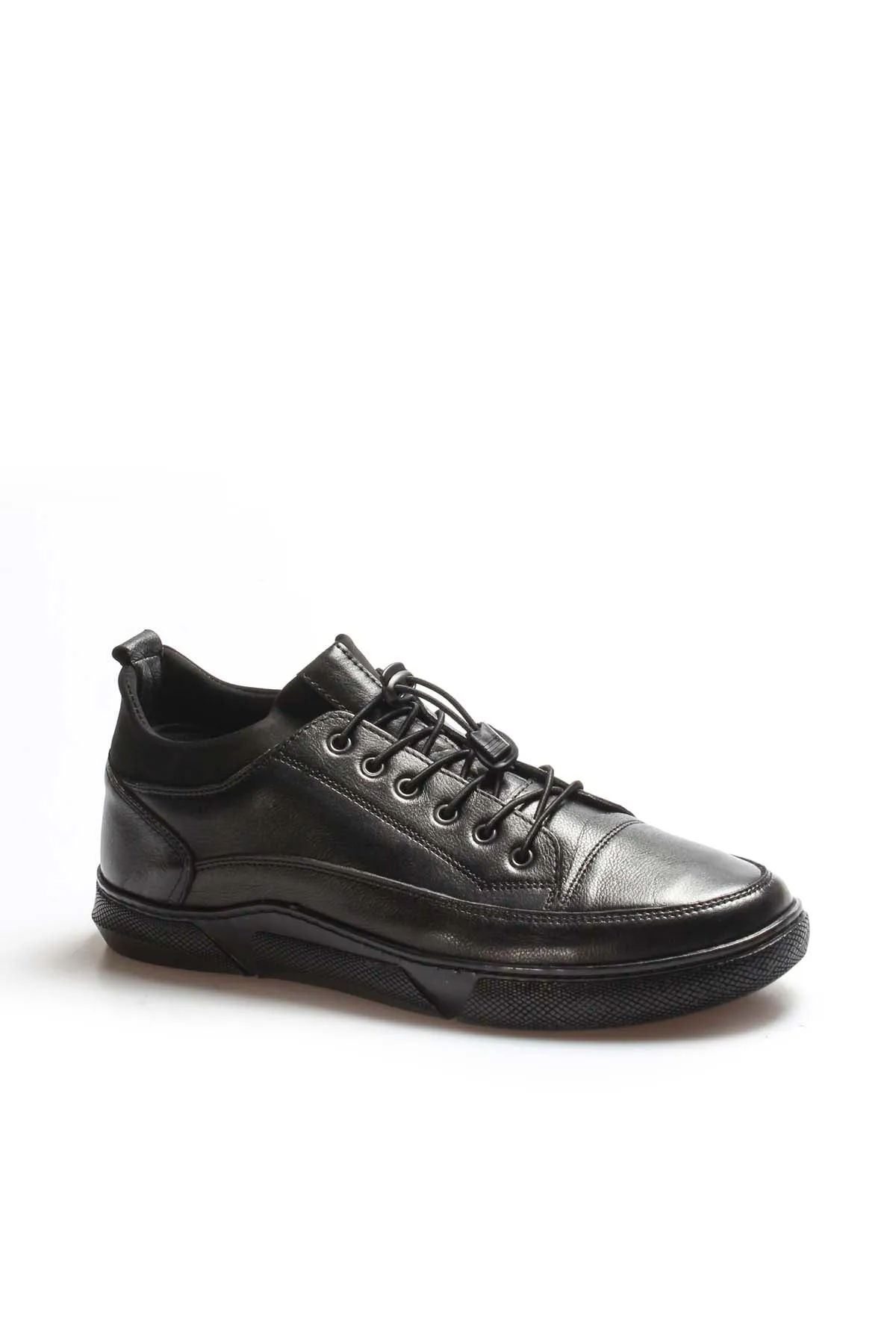 Men's Black Leather Sneakers with Lace-Up Closure and Textured Sole - Wessi sold by Wessi product image thumbnail 3