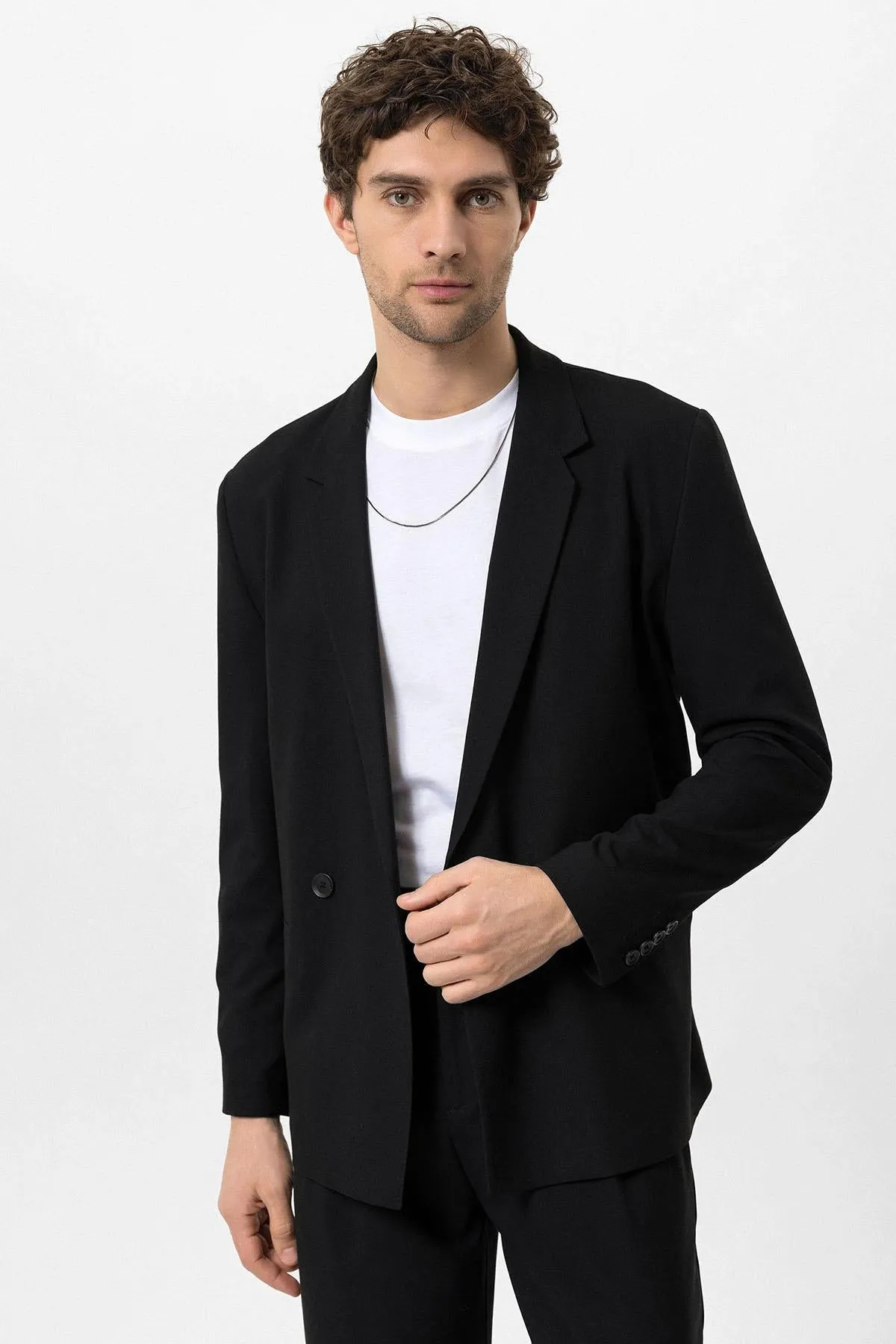 Men's Black Single-Button Double-Breasted Blazer - Wessi sold by Wessi product image thumbnail 2