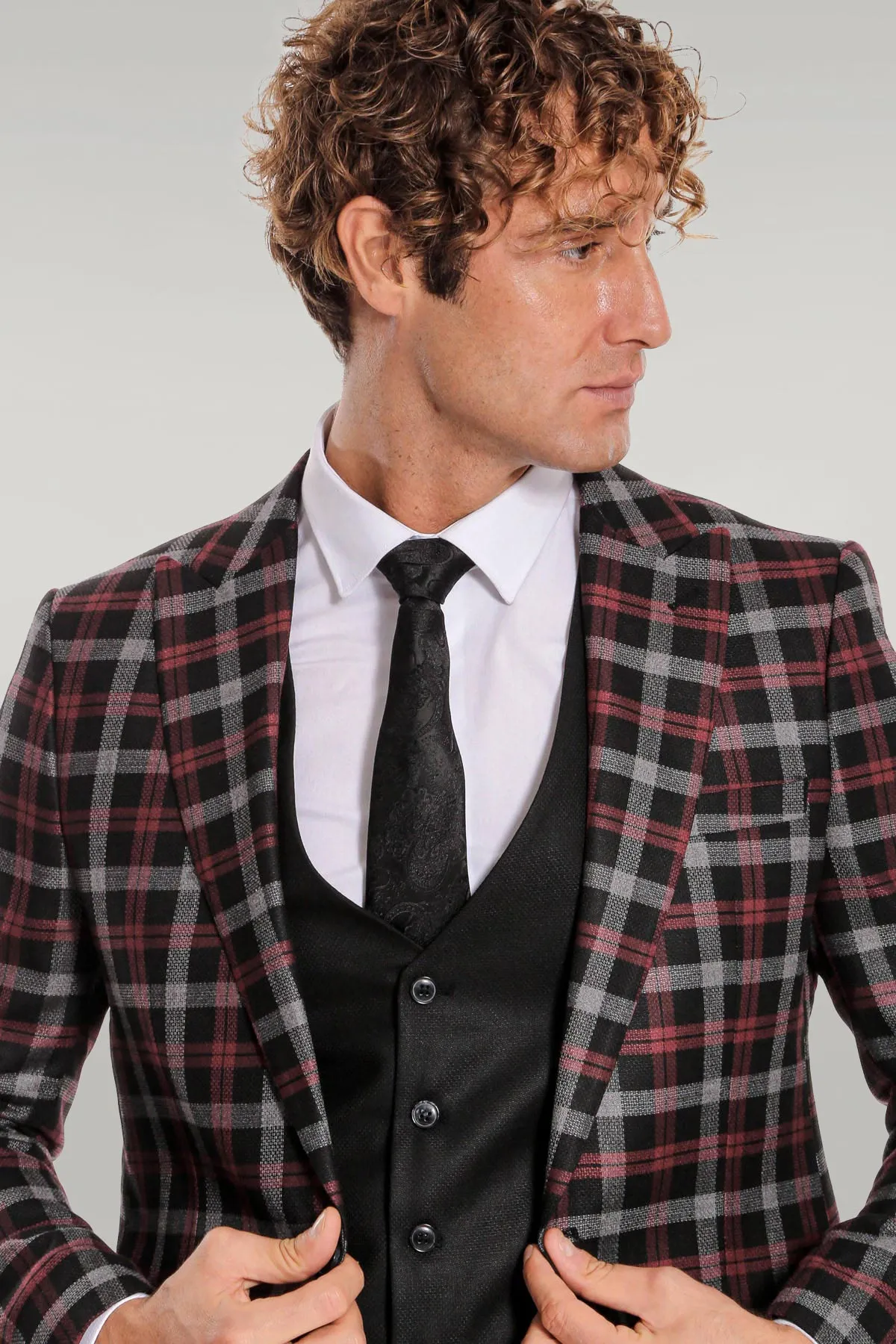 Burgundy Checked Blazer Slim Fit Black Men Suit - Wessi sold by Wessi product image thumbnail 3
