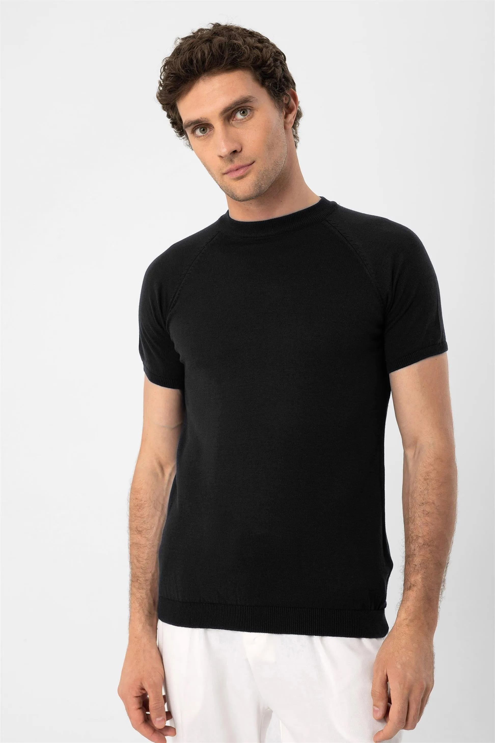 Black Crew Neck Knitwear T-Shirt - Wessi sold by Wessi
