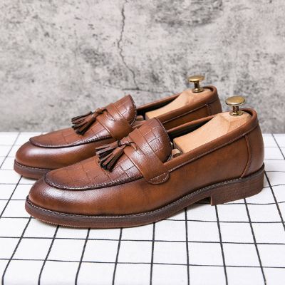 Men's Fashion Spring Leisure Leather Shoes sold by Wessi