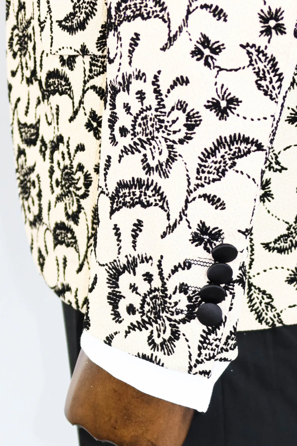 Floral Patterned Peak Lapel Cream Men Wedding Blazer - Wessi sold by Wessi product image thumbnail 4