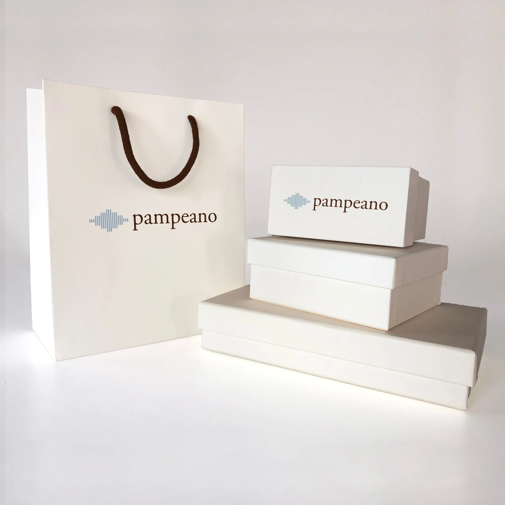 Hombre washbag - brown leather and navy canvas with cream stitching sold by Pampeano product image thumbnail 5