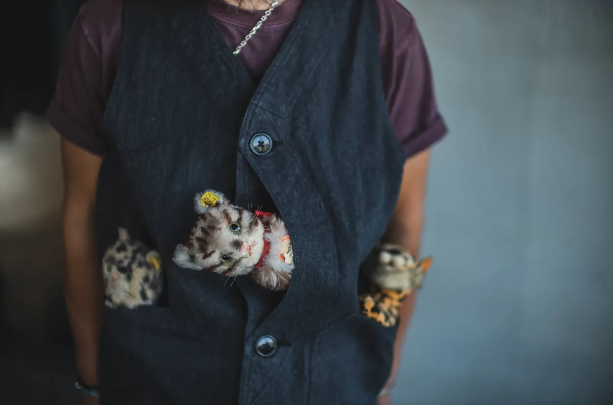 Huntsman Vest Black made by TCB Jeans