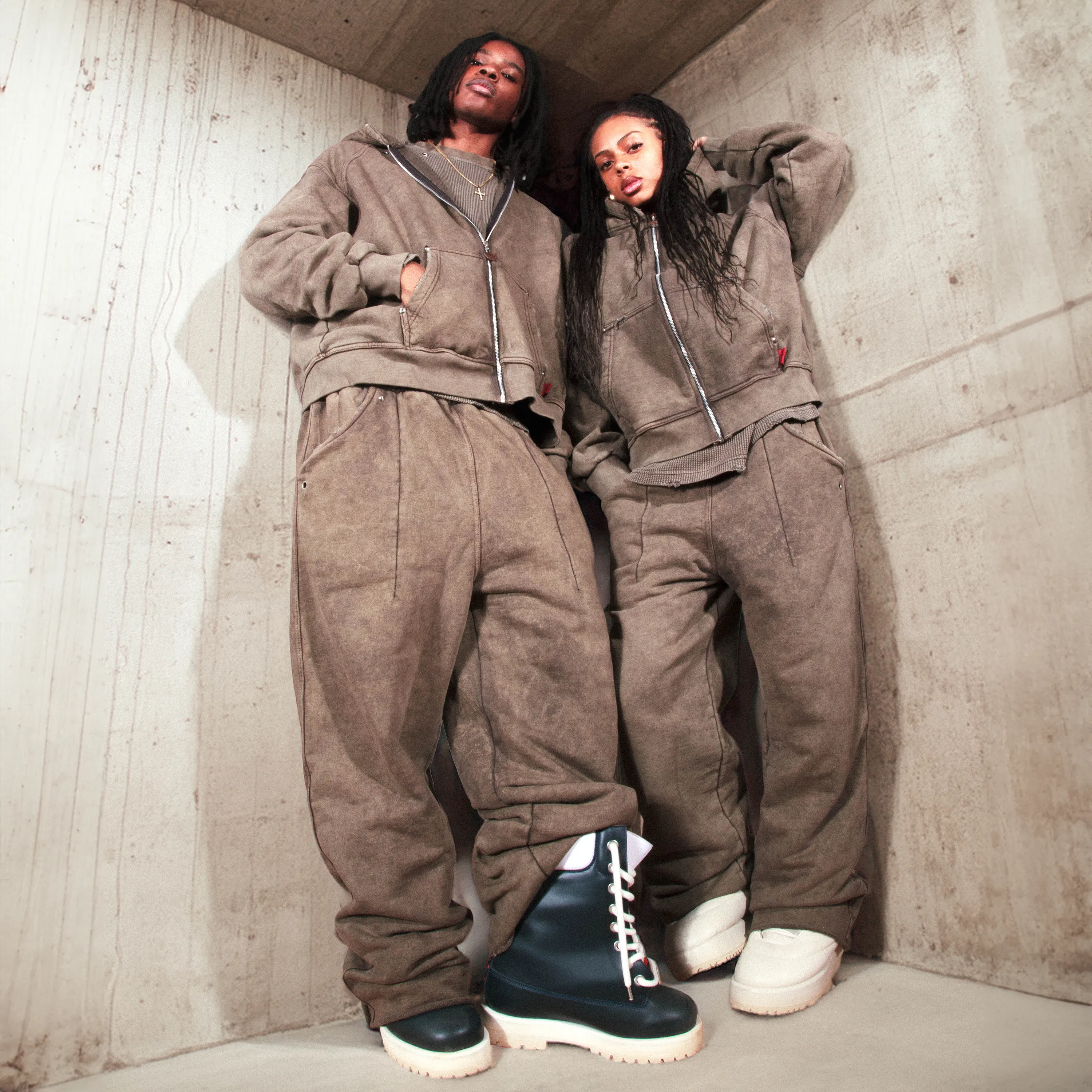 Vintage Olive SWEATPANTS sold by klenam.co product image thumbnail 3
