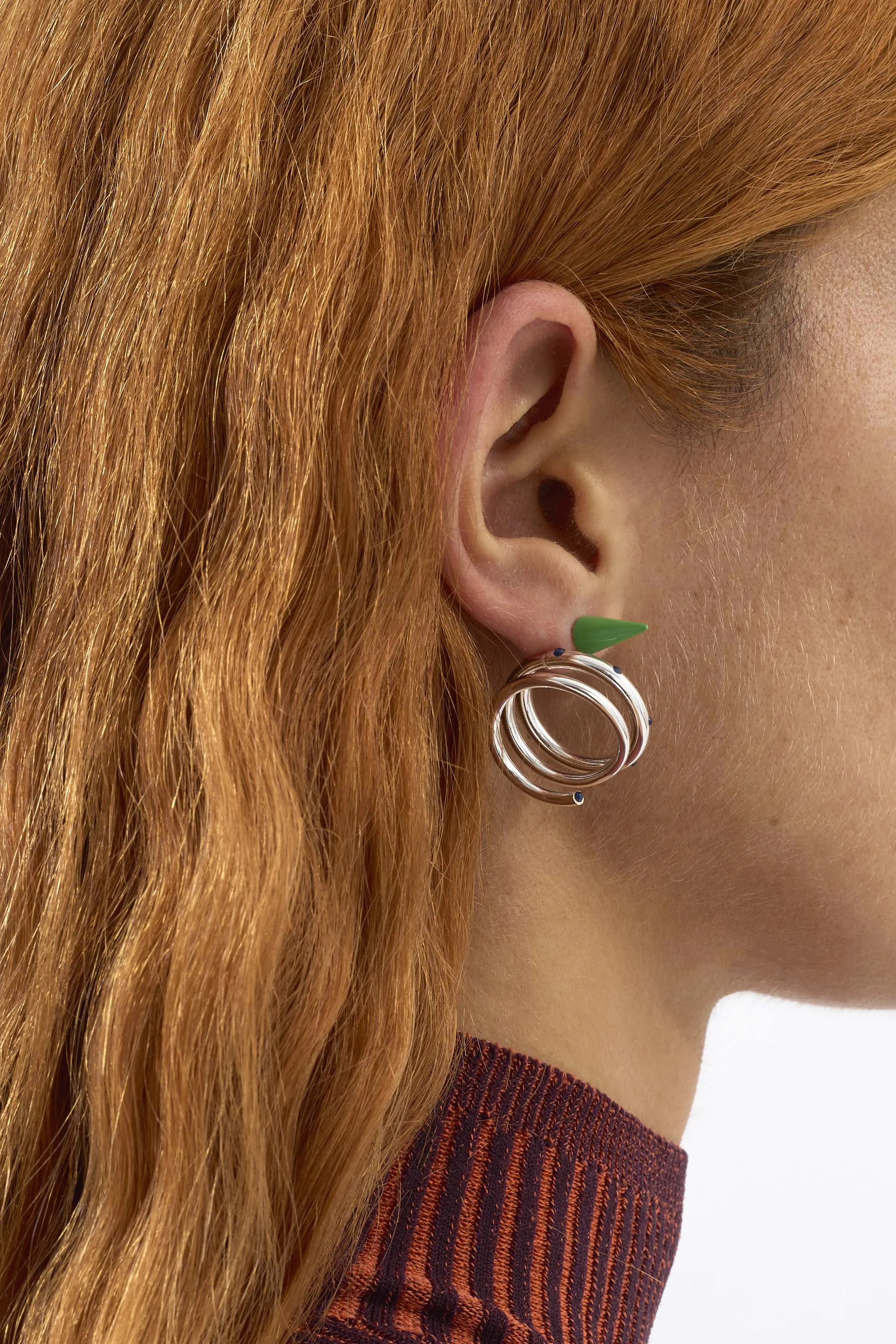 MEDIUM SPIRAL EAR-RING W/ STONES / silver / green & blue sold by Sunnei product image thumbnail 3