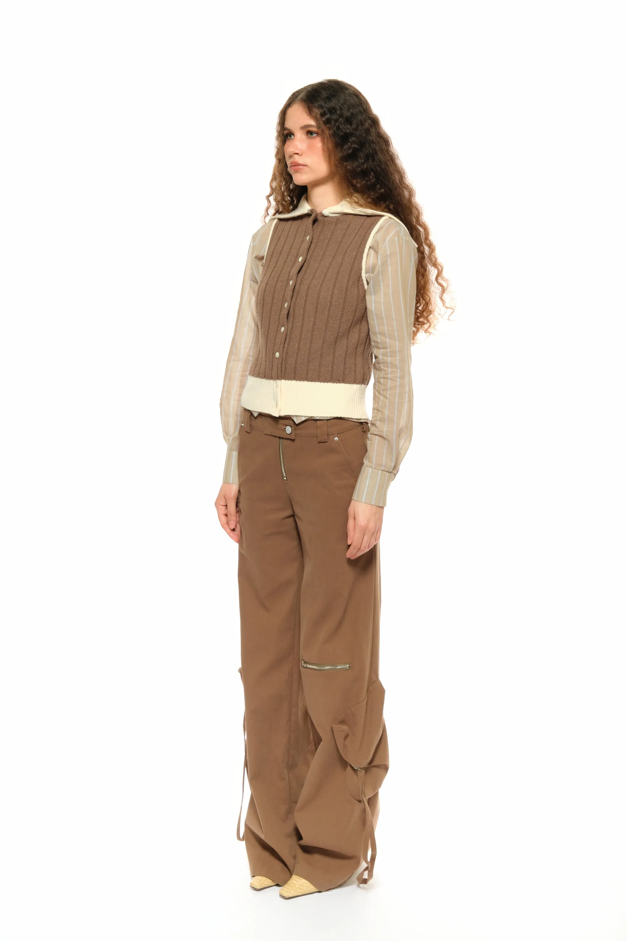 Mavis Low-Waist Cargo Pants in Brown sold by PANN product image thumbnail 5