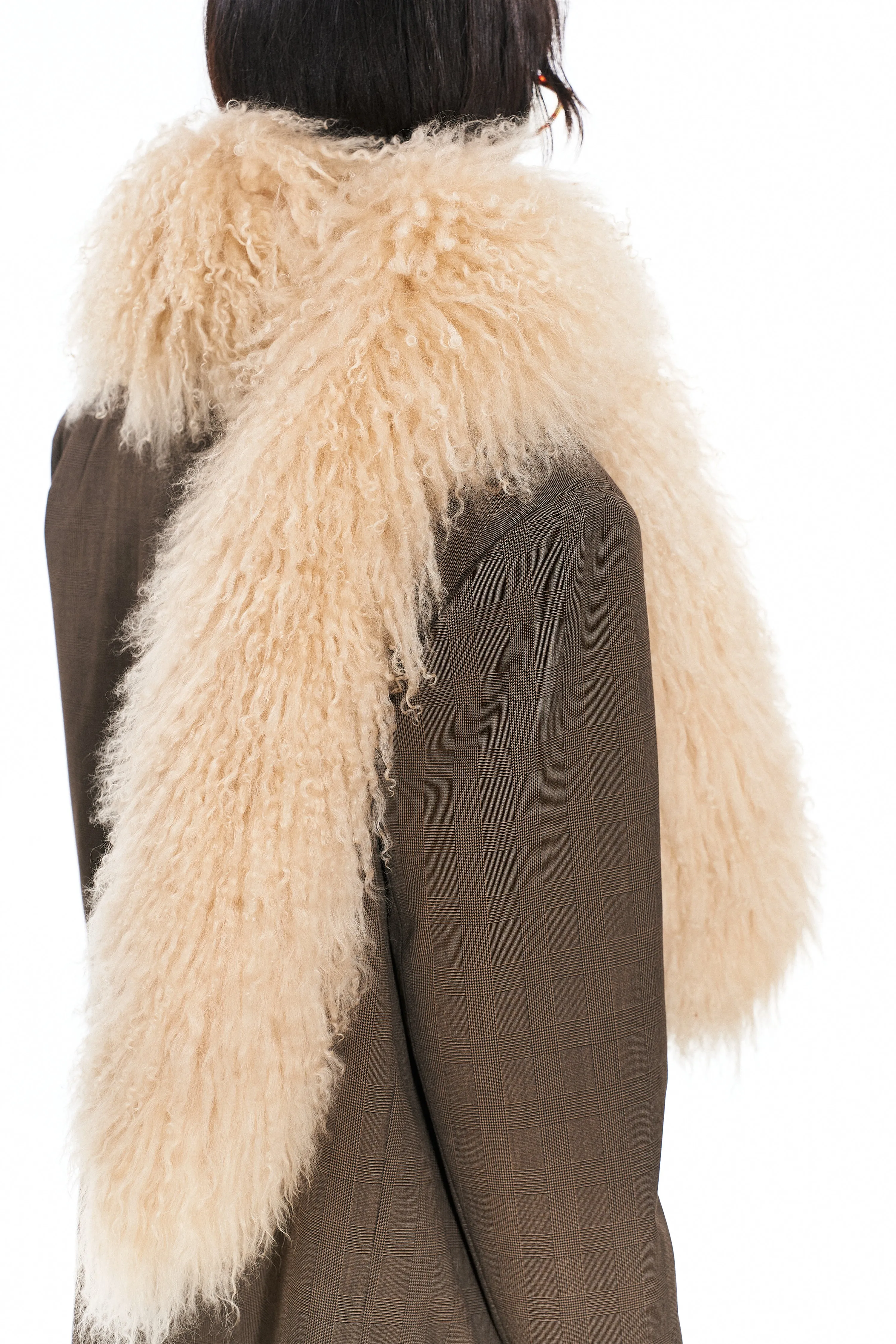 Ophi Lambswool Scarf in White sold by PANN product image thumbnail 4