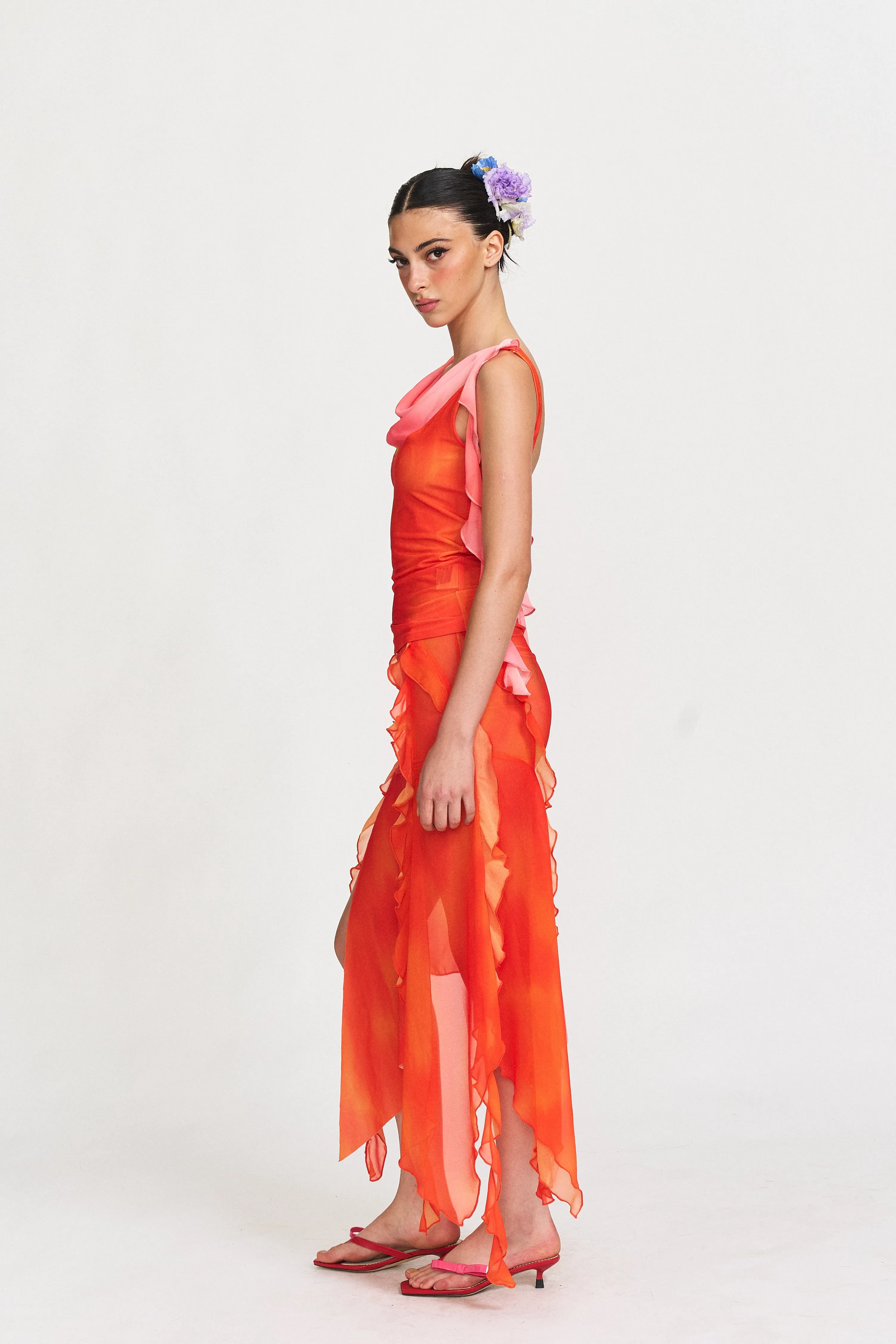 Violet Asymmetrical Lace Skirt sold by PANN product image thumbnail 5