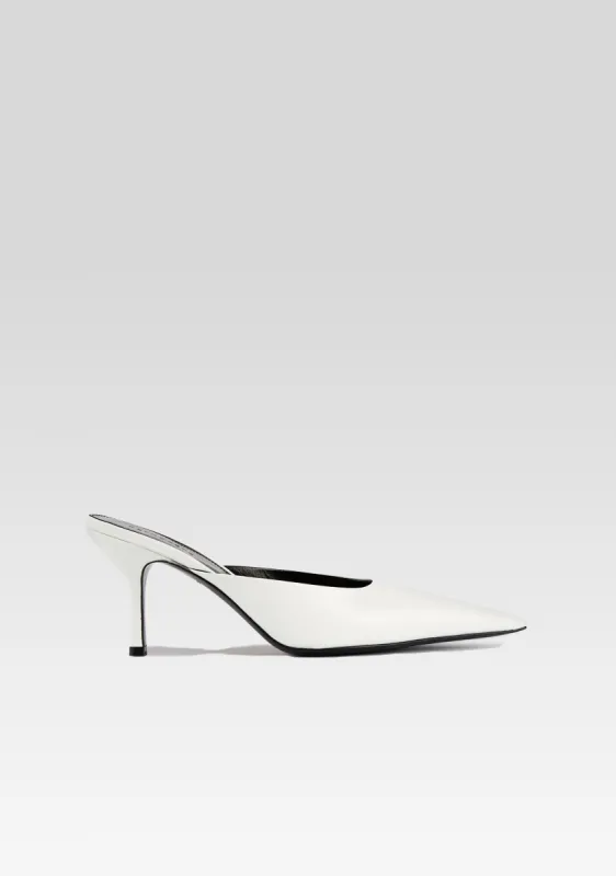 Daphne Leather Mule sold by Retrofete