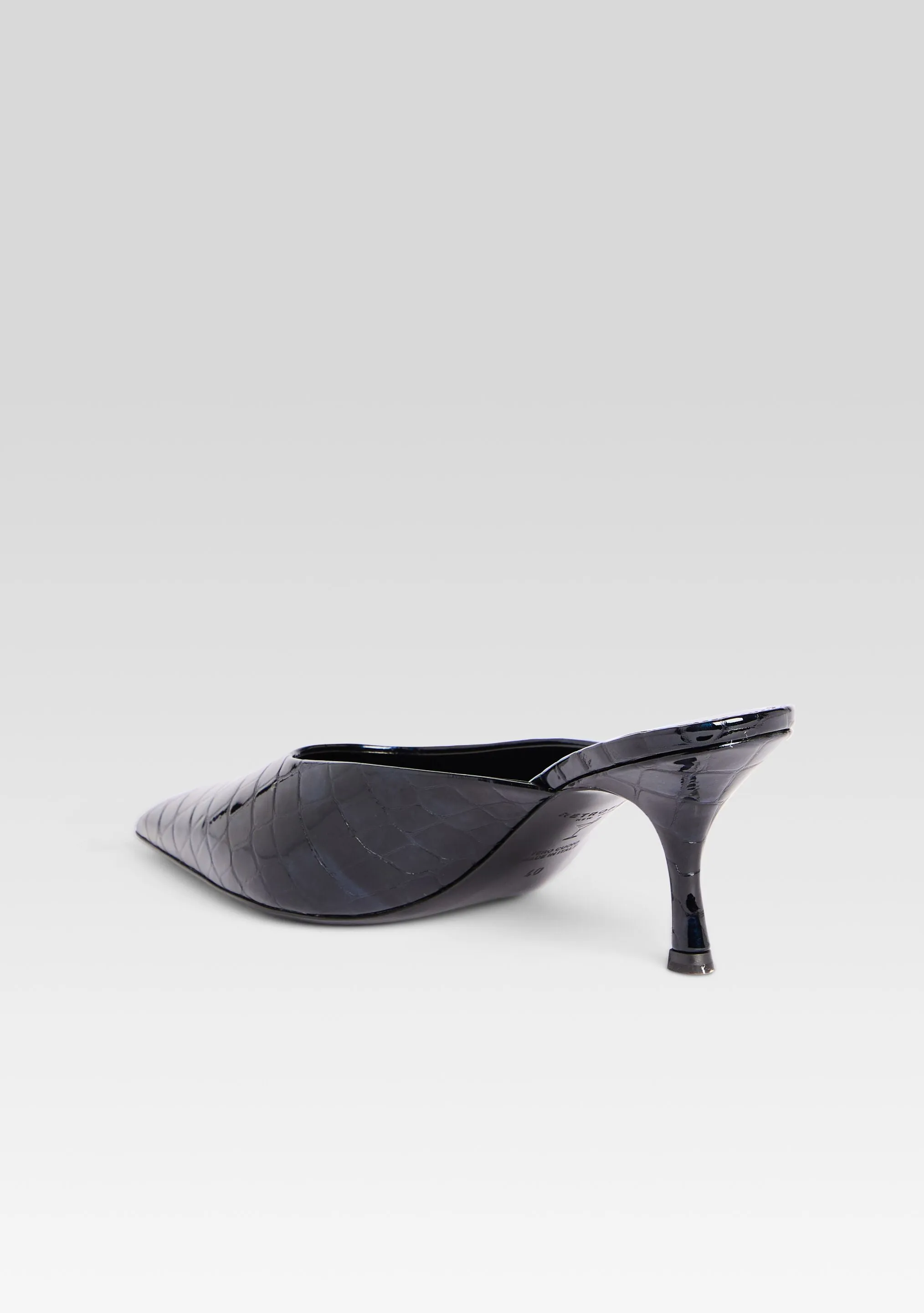 Bonnie Leather Mule sold by Retrofete product image thumbnail 5