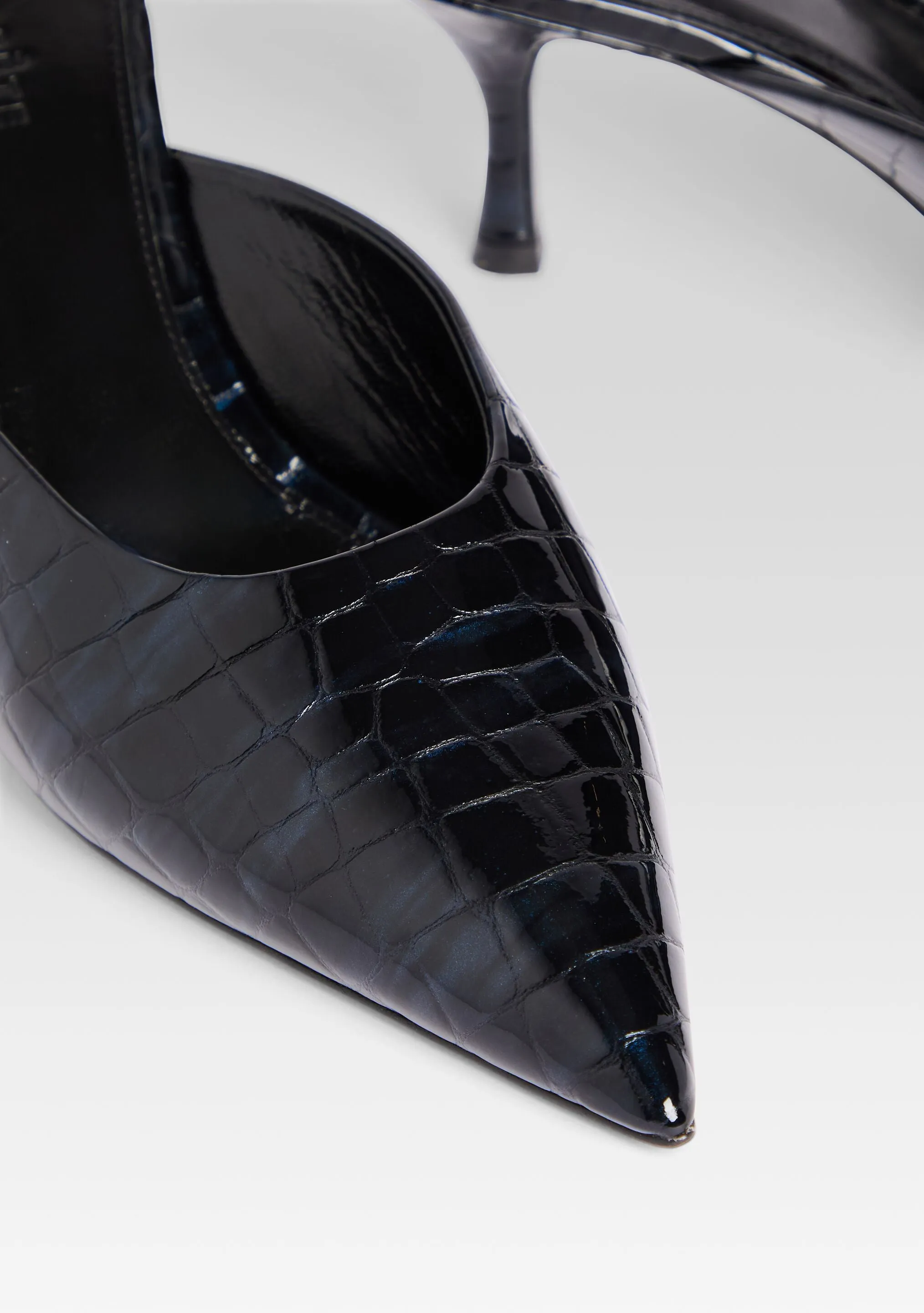 Bonnie Leather Mule sold by Retrofete product image thumbnail 4