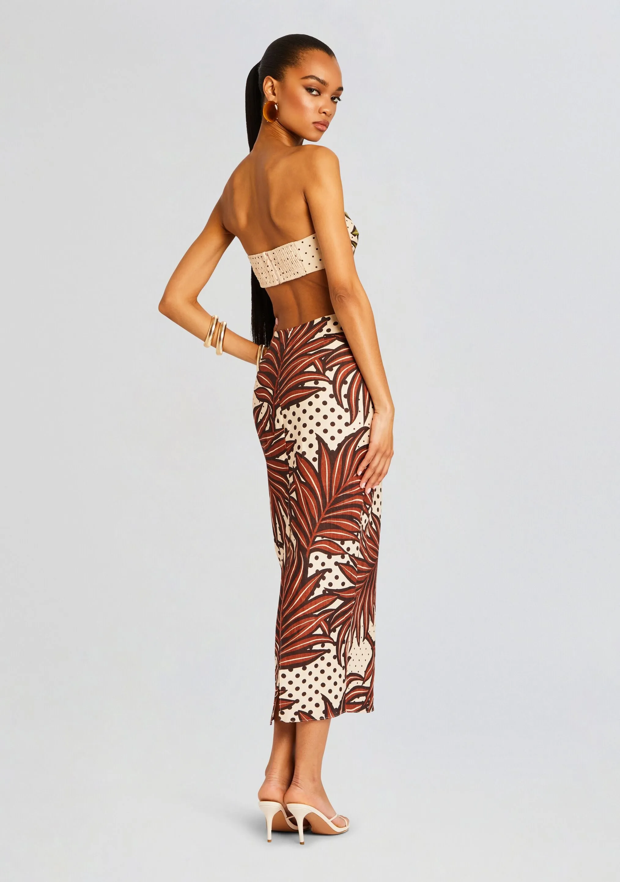 Kiara Linen Dress sold by Retrofete product image thumbnail 4