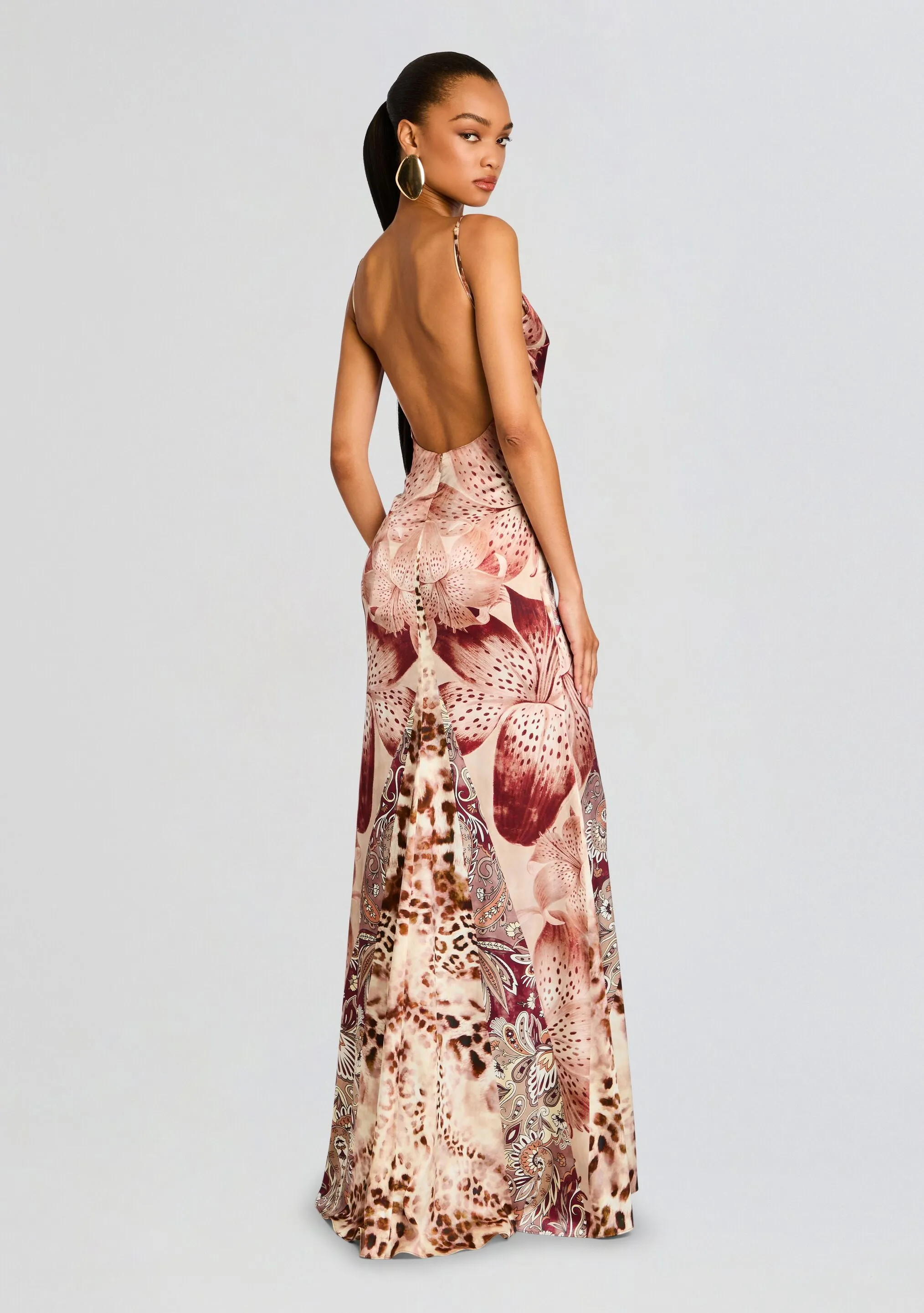 Raelynn Silk Dress sold by Retrofete product image thumbnail 4