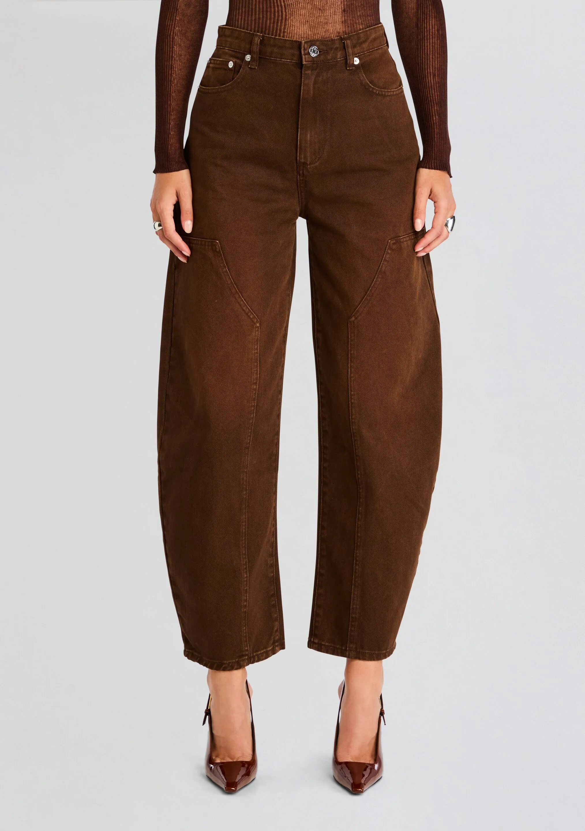 Marbel Mid Rise Barrel Jean sold by Retrofete