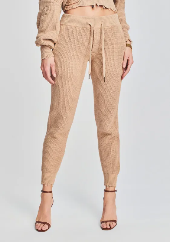 Ida Jogger sold by Retrofete