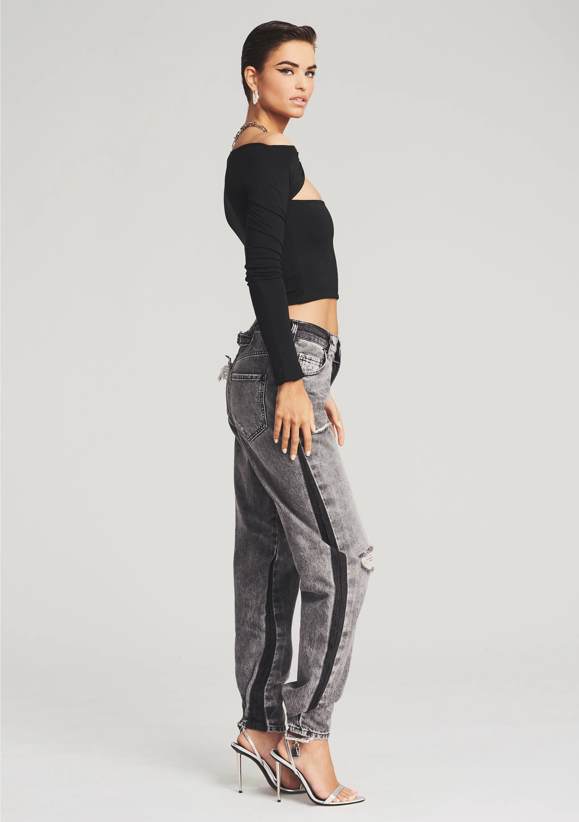 Artemis Top sold by Retrofete product image thumbnail 3