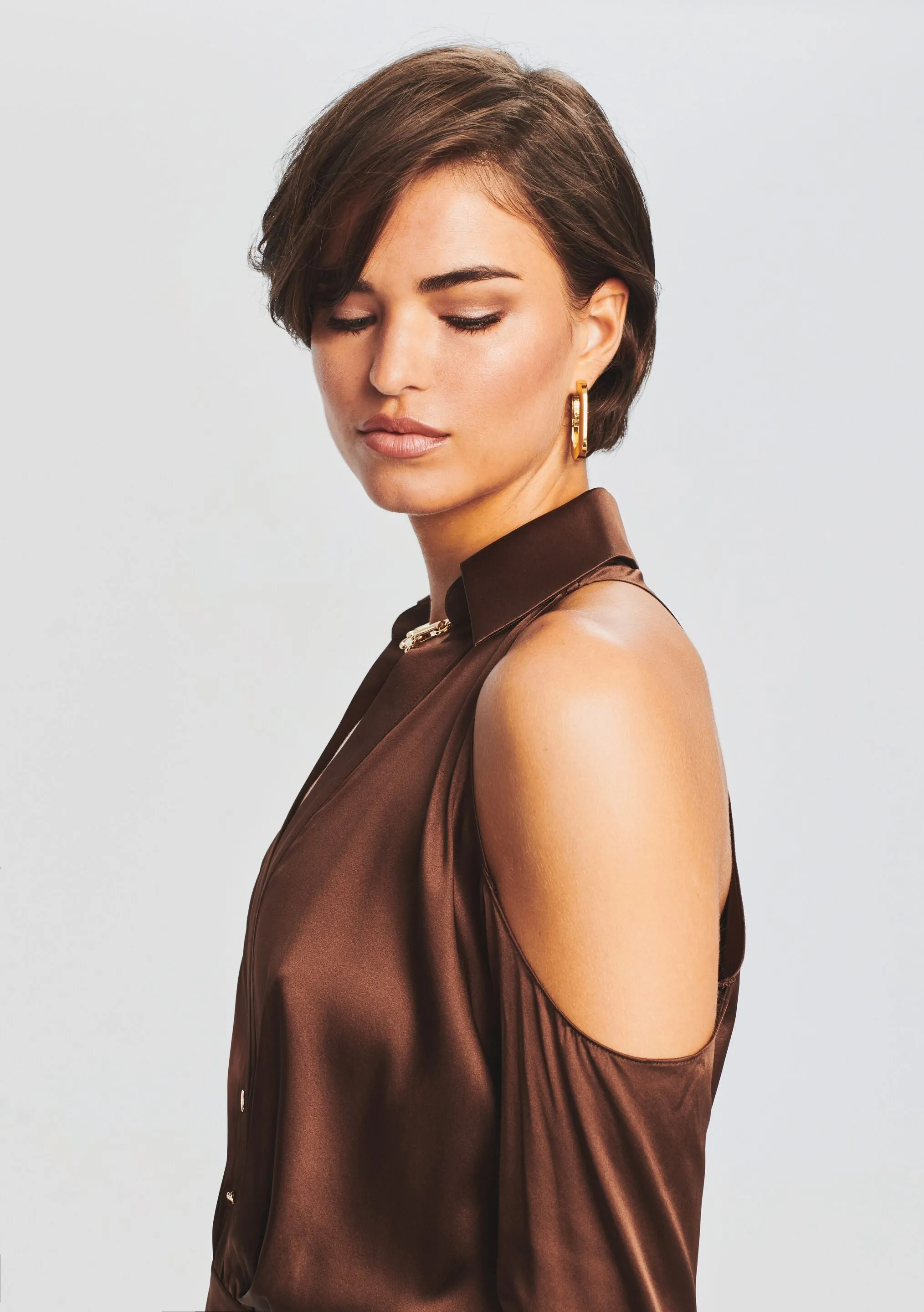 Shea Silk Dress sold by Retrofete product image thumbnail 5