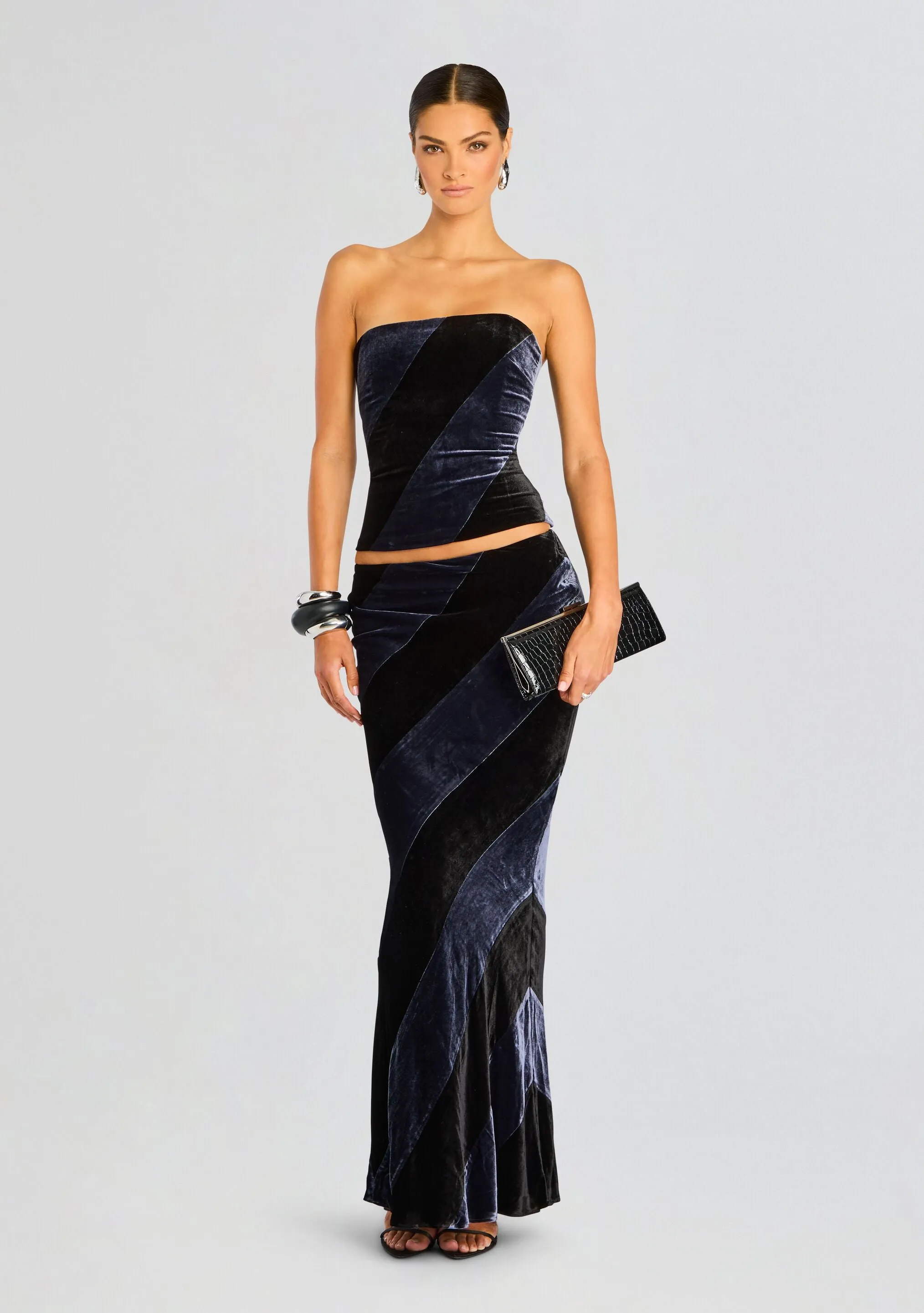 Dulce Velvet Top sold by Retrofete product image thumbnail 2