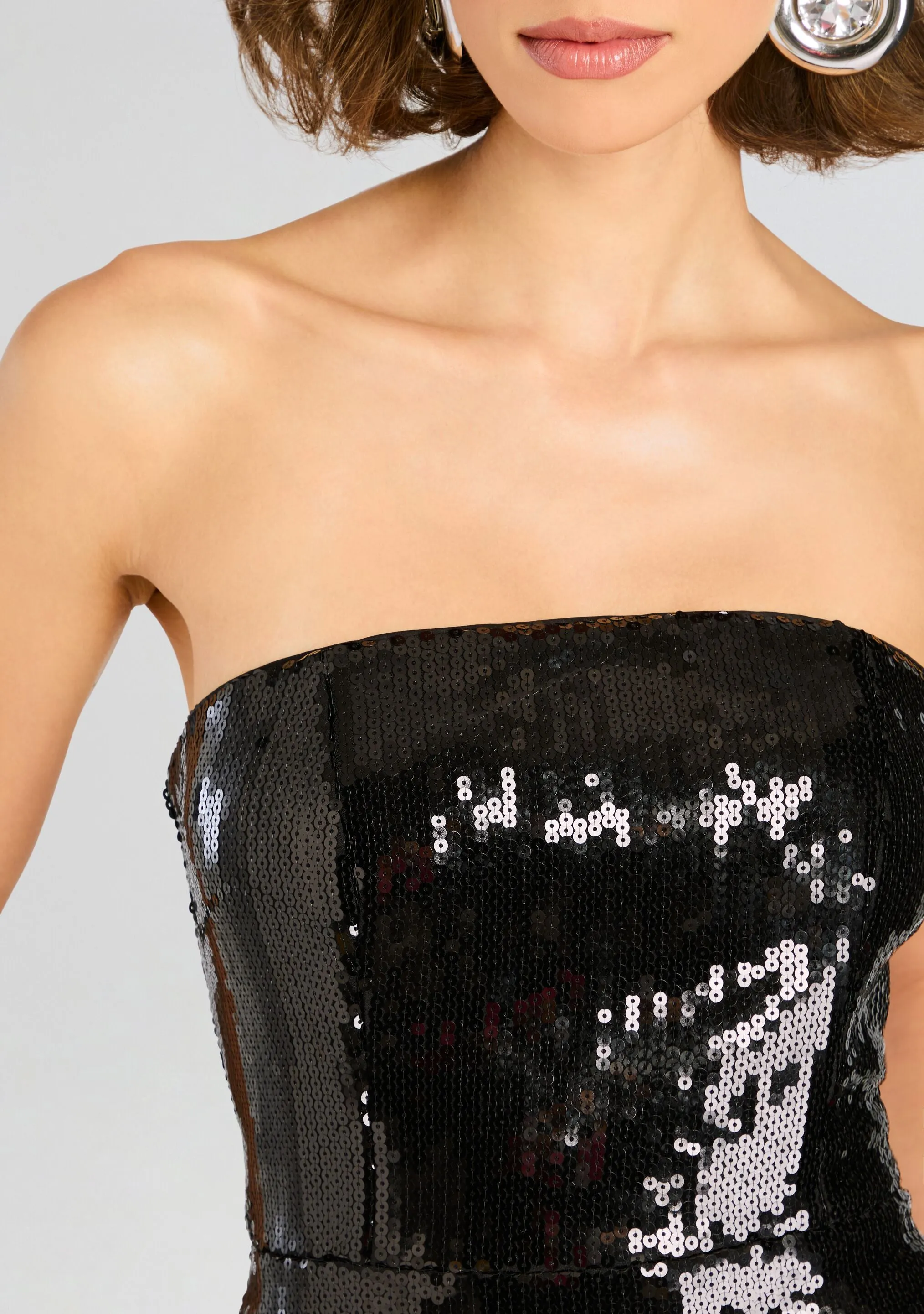 Estella Sequin Romper sold by Retrofete product image thumbnail 2