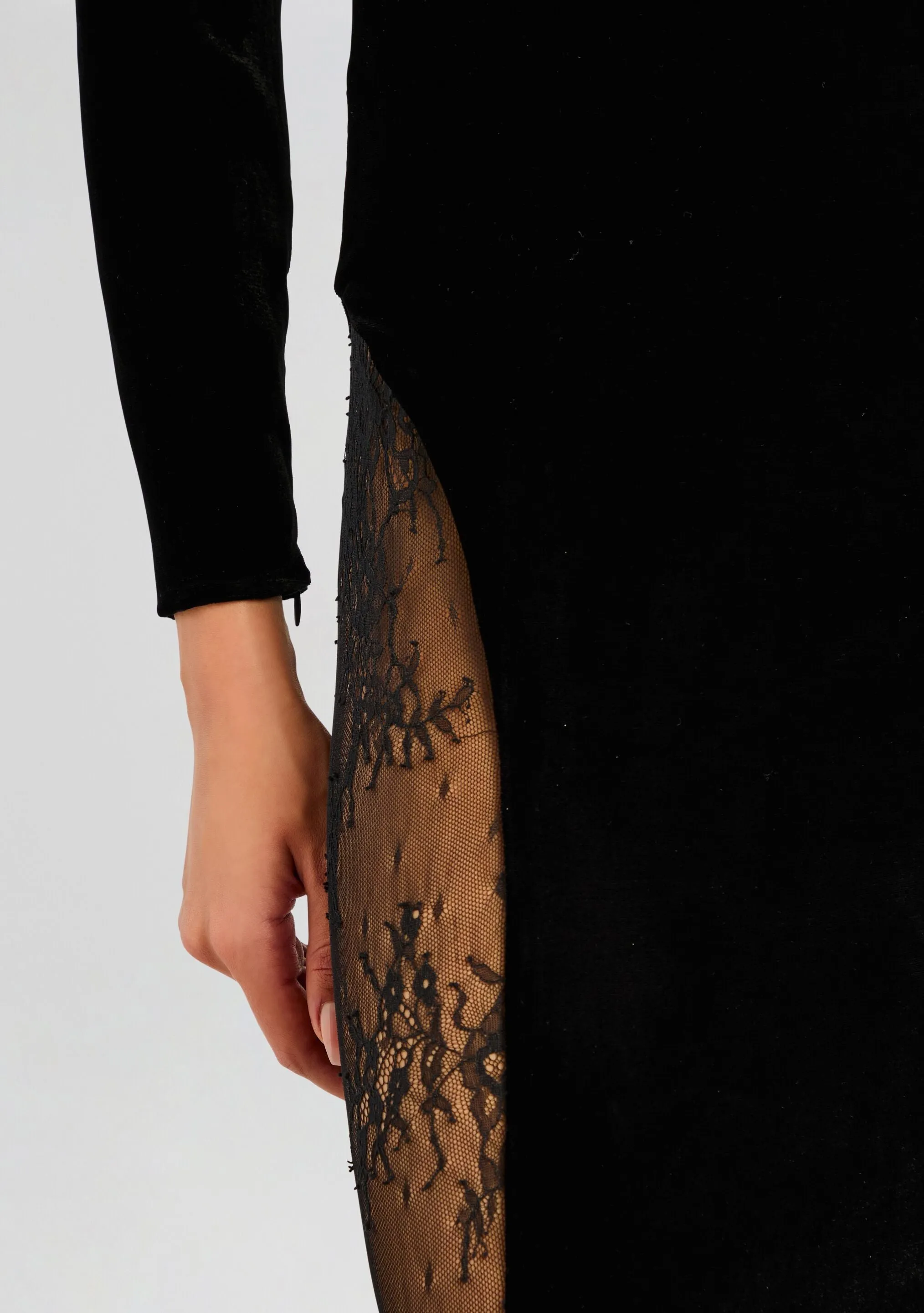 Amor Velvet Dress sold by Retrofete product image thumbnail 3