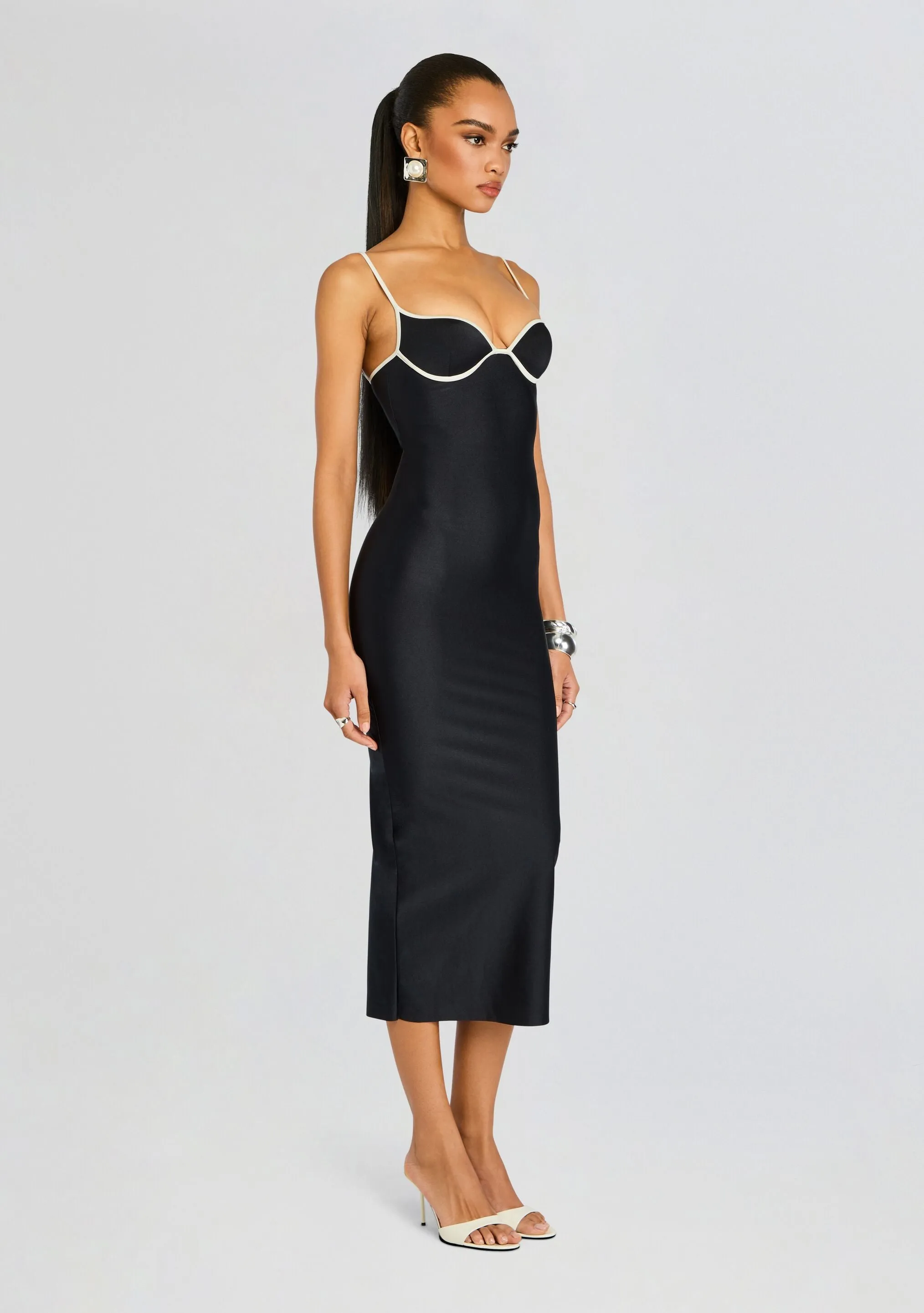 Marisol Maxi Dress sold by Retrofete product image thumbnail 3