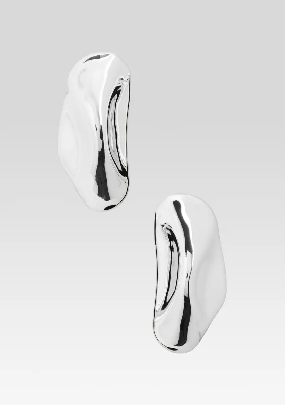 Fortunara Earring sold by Retrofete