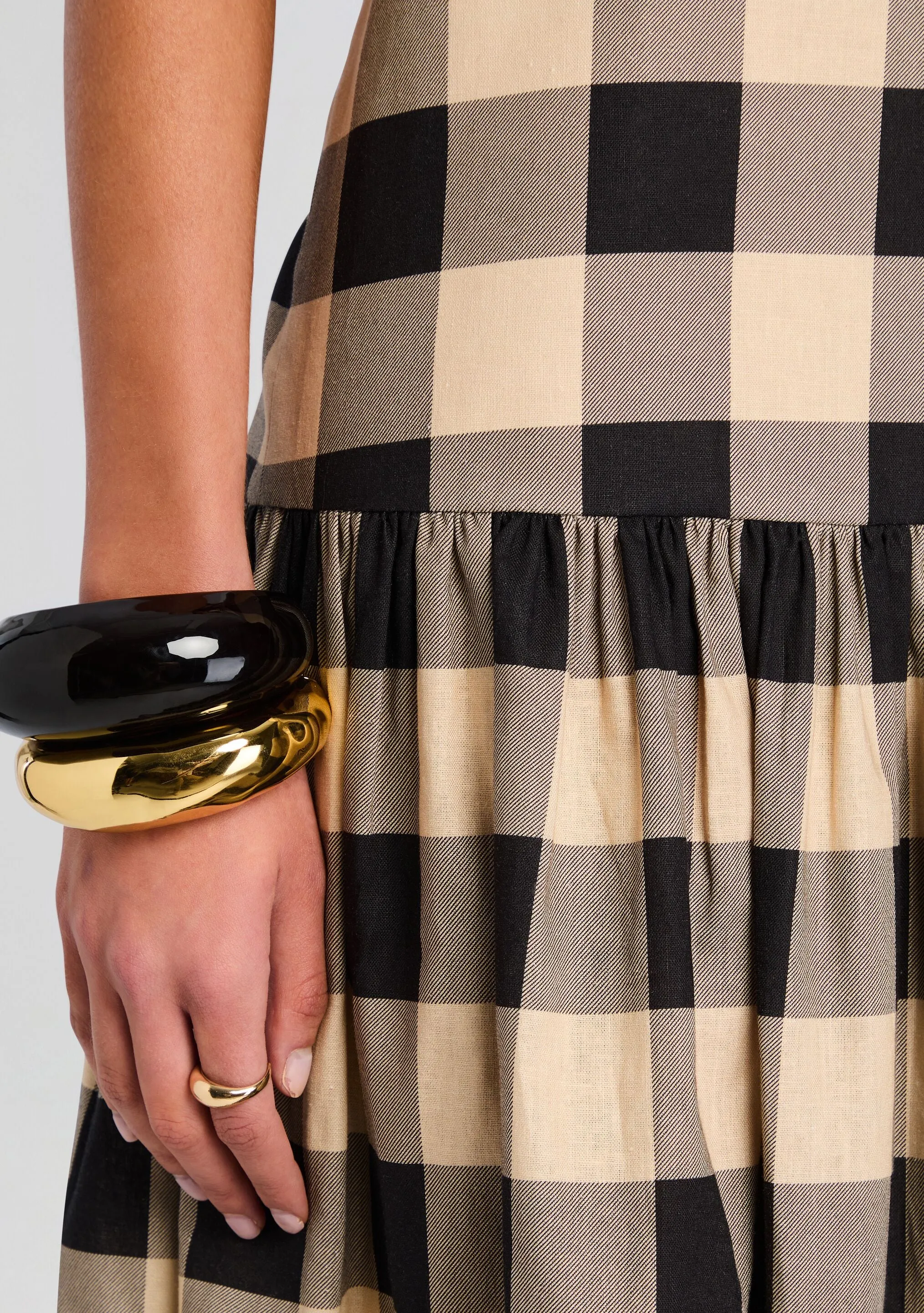 Aydan Linen Maxi Dress sold by Retrofete product image thumbnail 2