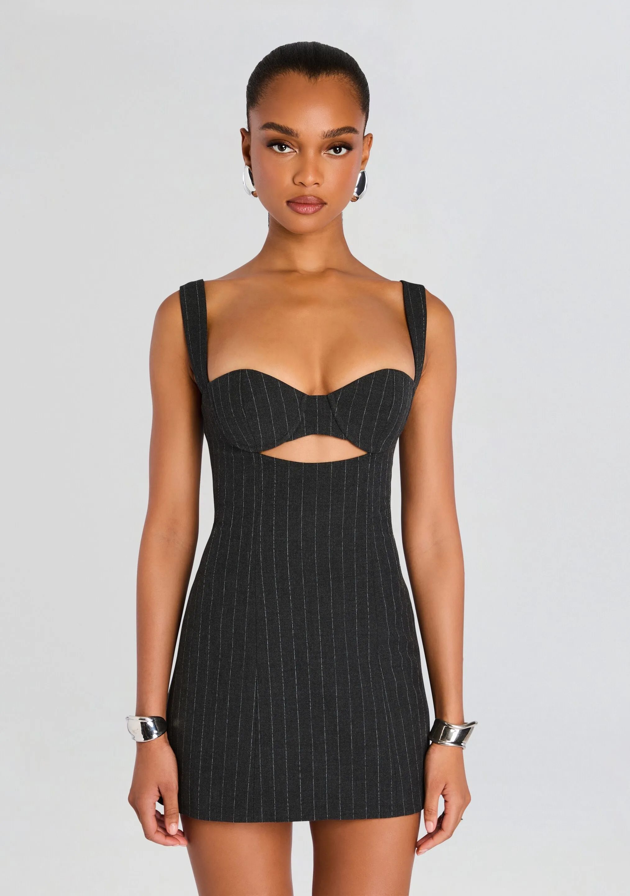 Ariya Dress sold by Retrofete product image thumbnail 5