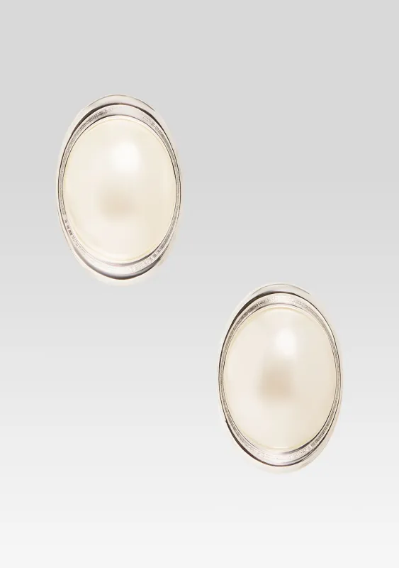 Sanaa Earrings sold by Retrofete