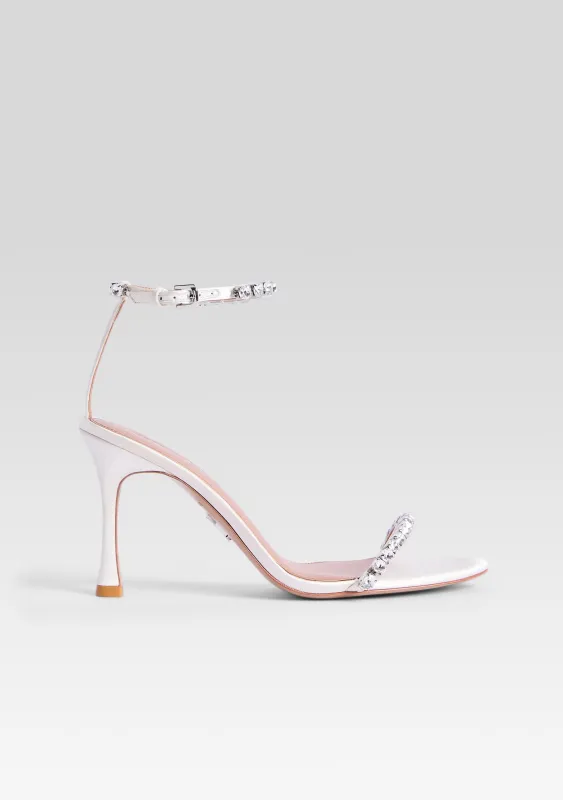 Fern Sandal sold by Retrofete