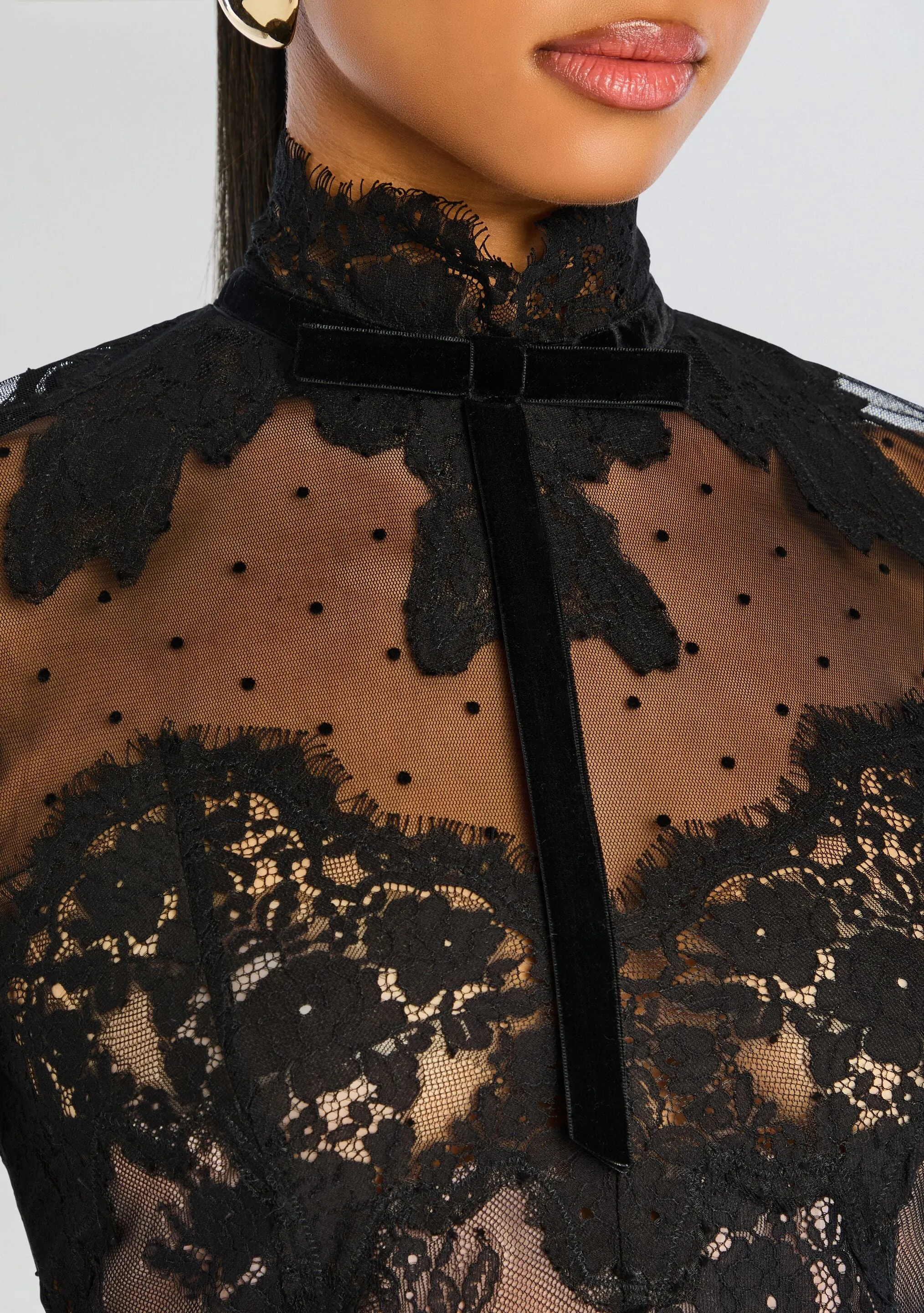 Faylin Lace Dress sold by Retrofete product image thumbnail 2