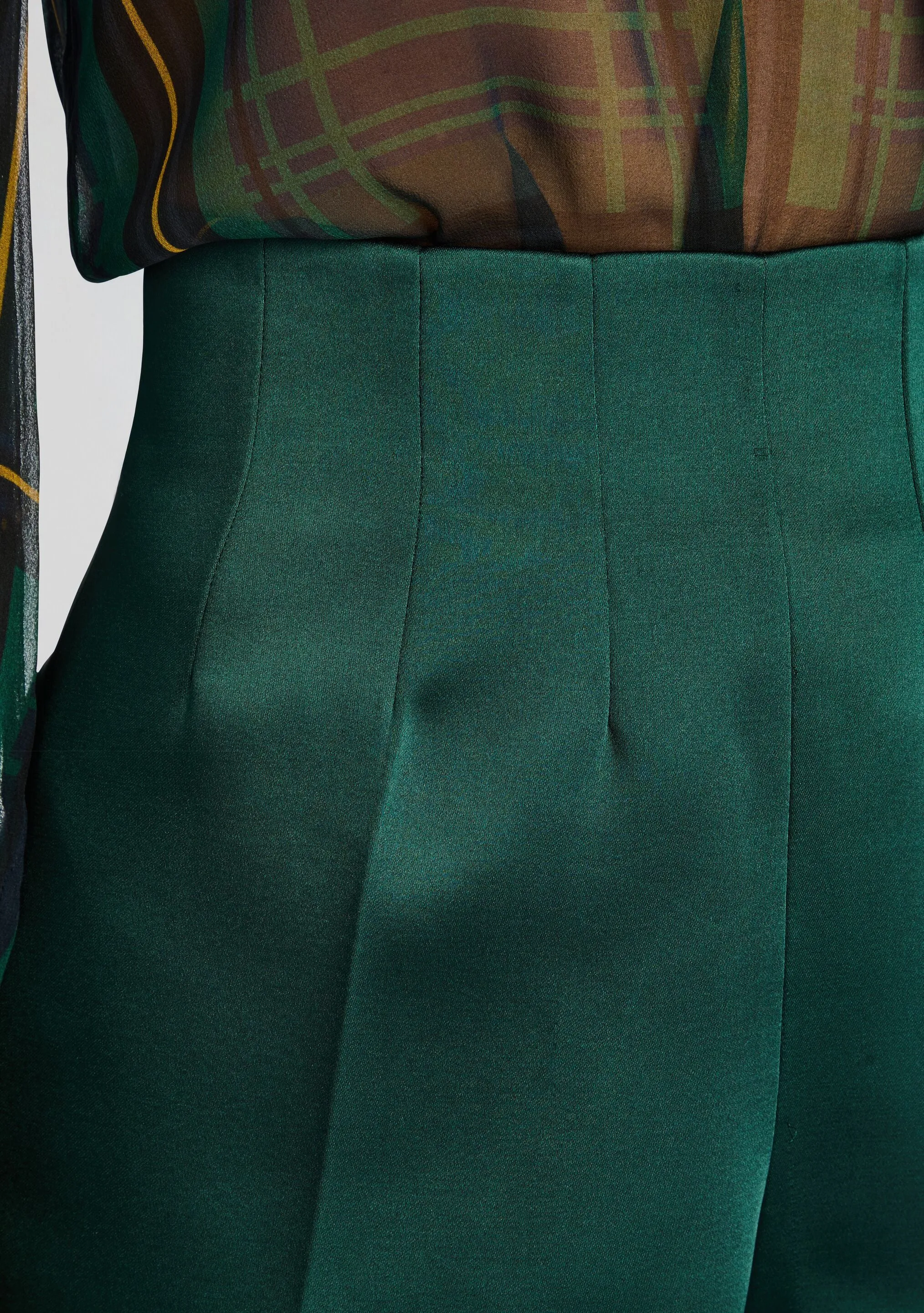 Marie Short sold by Retrofete product image thumbnail 2