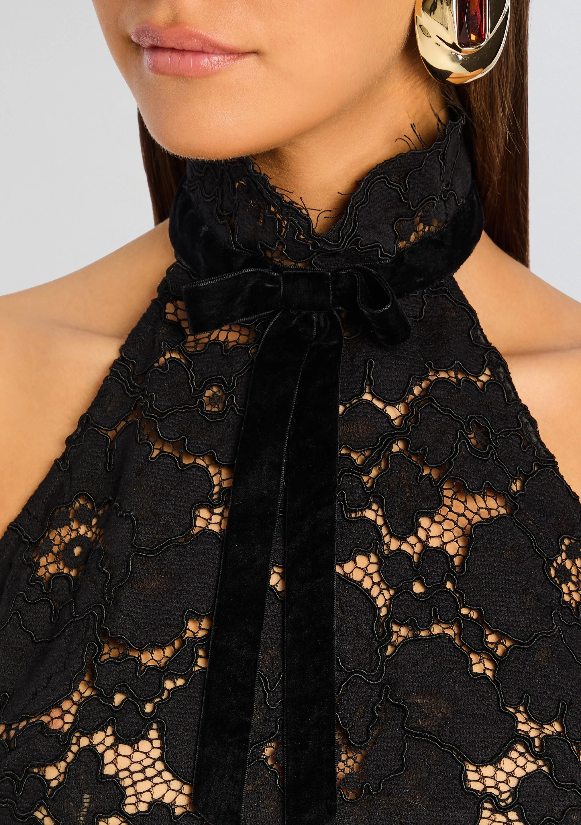 Ravenna Lace Top sold by Retrofete product image thumbnail 2