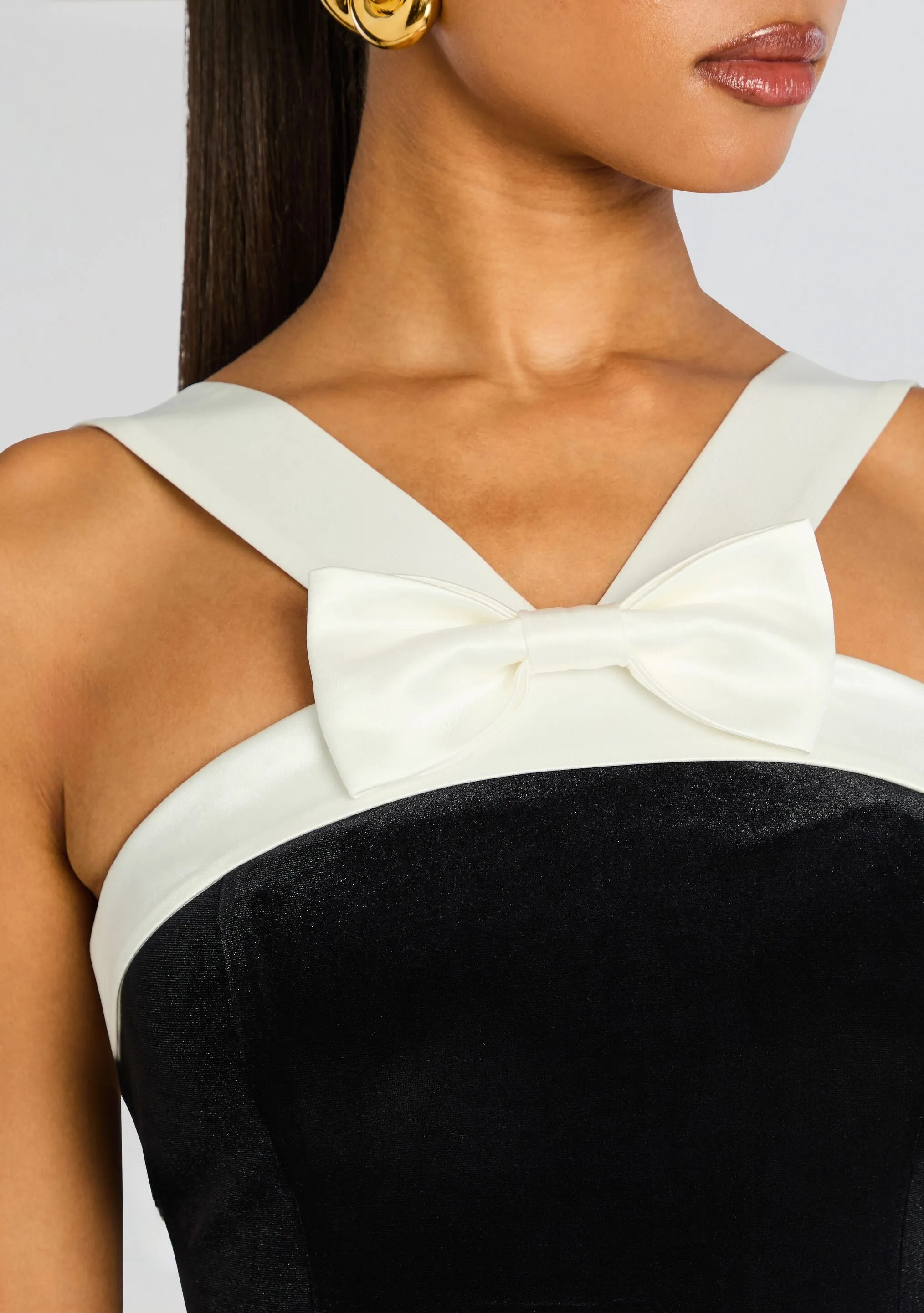 Esme Bowed Dress sold by Retrofete product image thumbnail 2