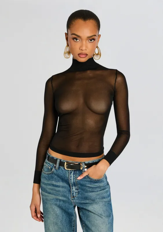 Lainey Top sold by Retrofete