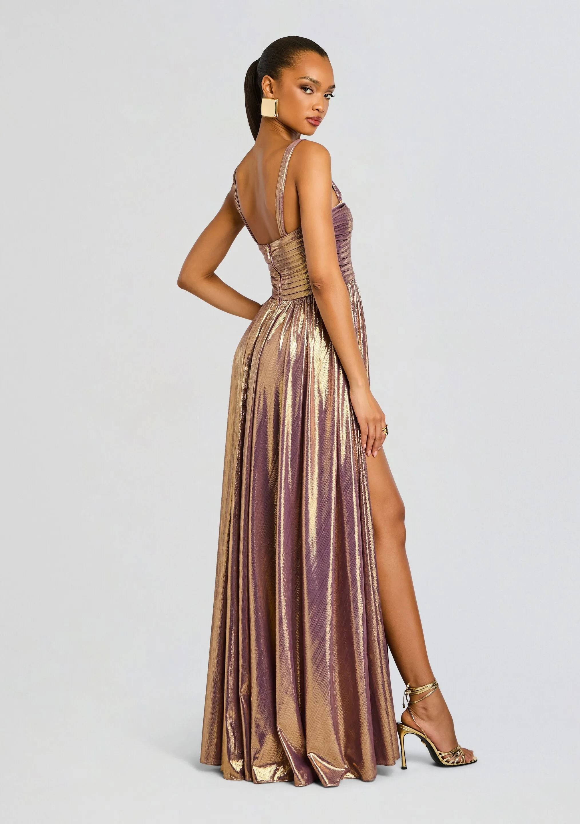 Iris Dress sold by Retrofete product image thumbnail 4
