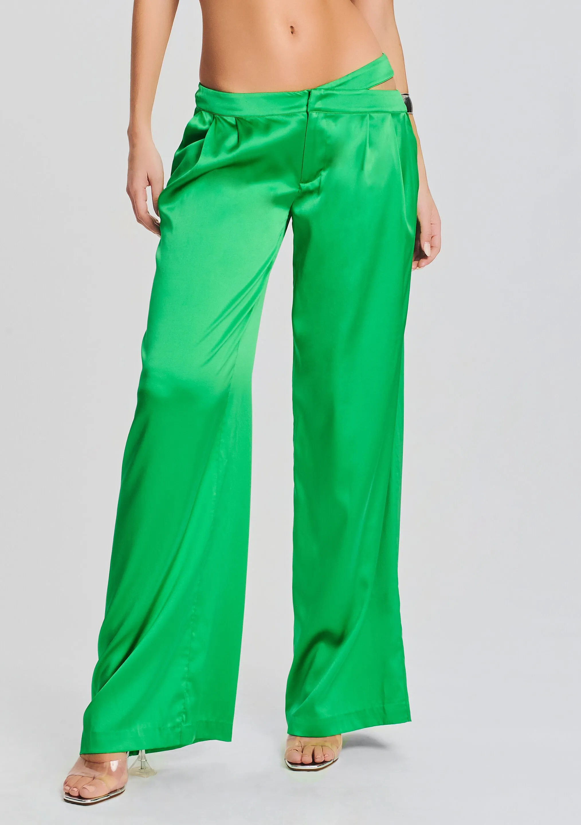 Zarri Silk Pant sold by Retrofete