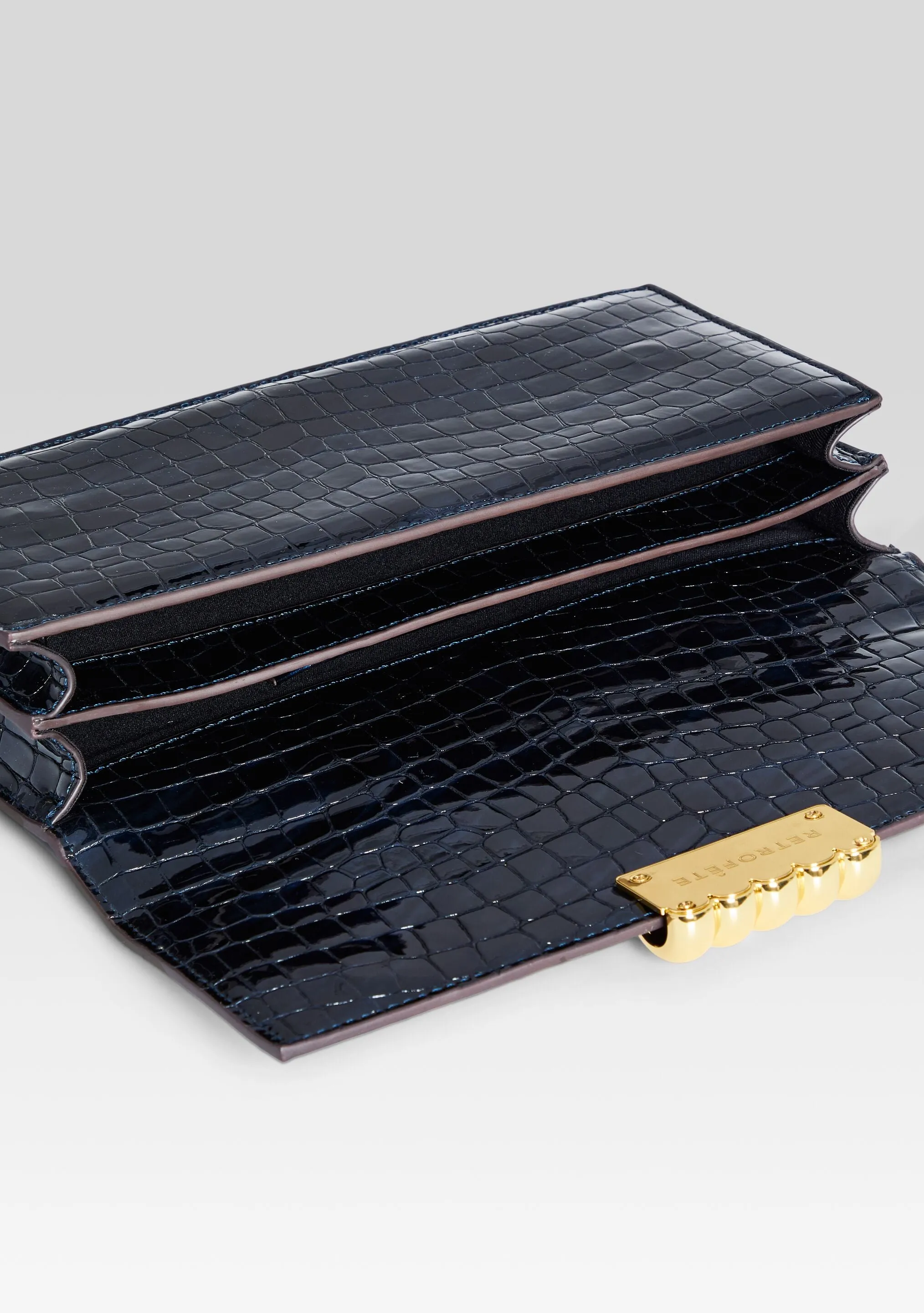 Phoebe Clutch sold by Retrofete product image thumbnail 4