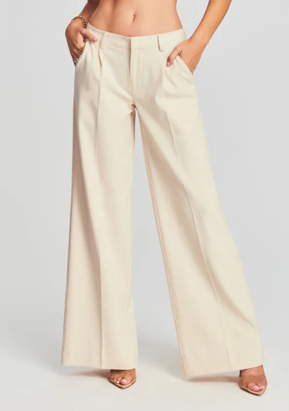 Ivan Pant sold by Retrofete