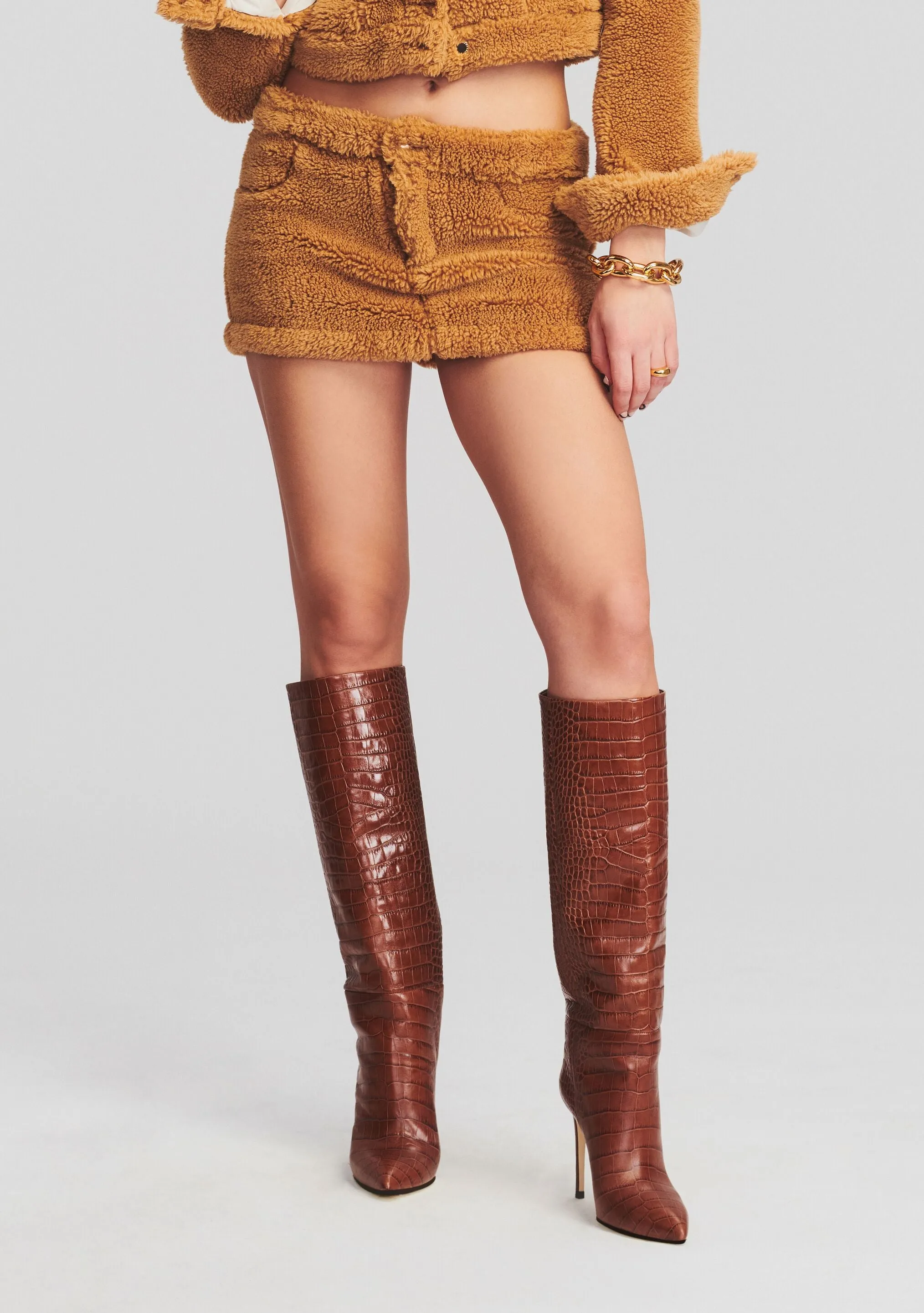 Amelio Teddy Skirt sold by Retrofete