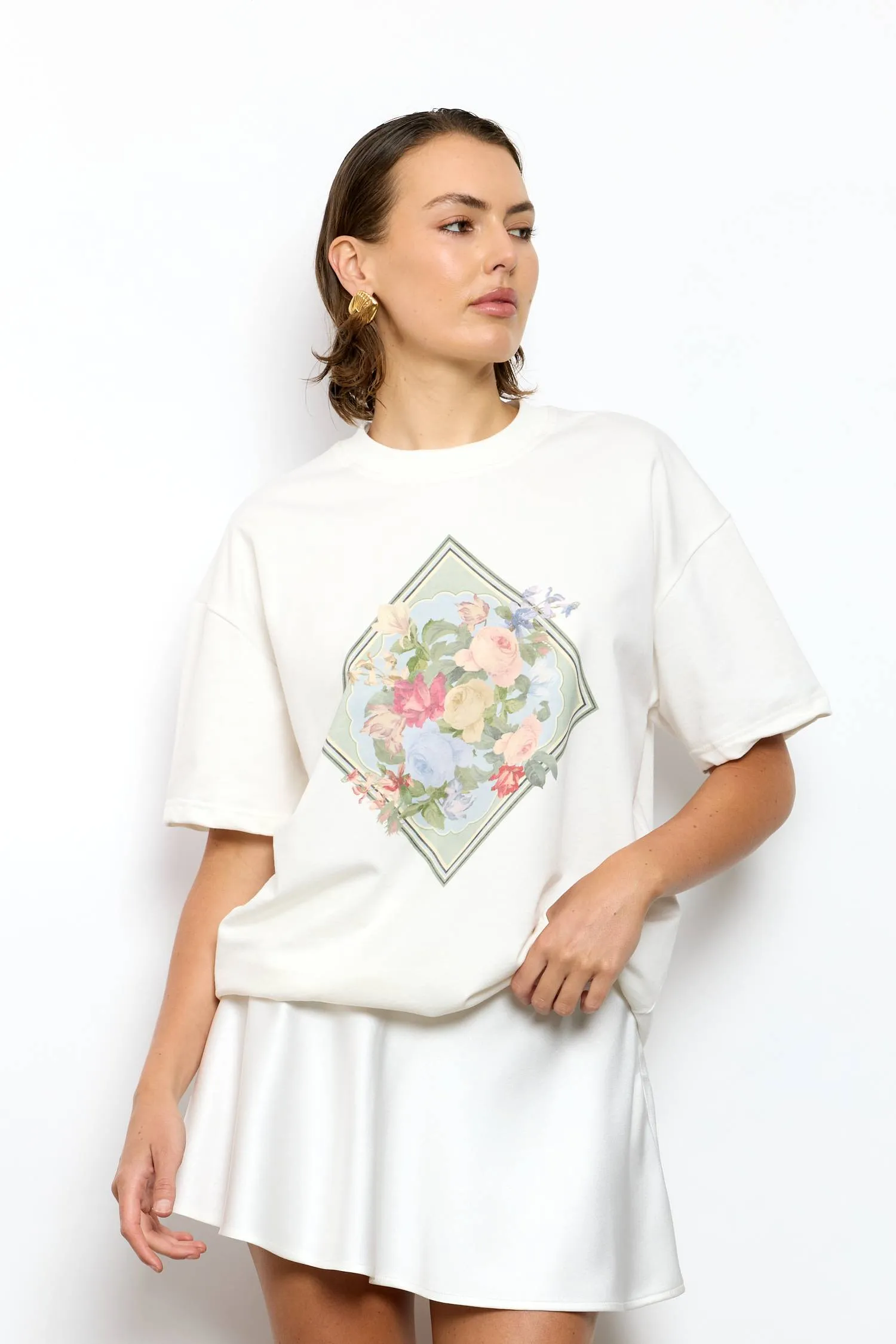 Oversized Tee | Diamond sold by With Harper Lu product image thumbnail 4